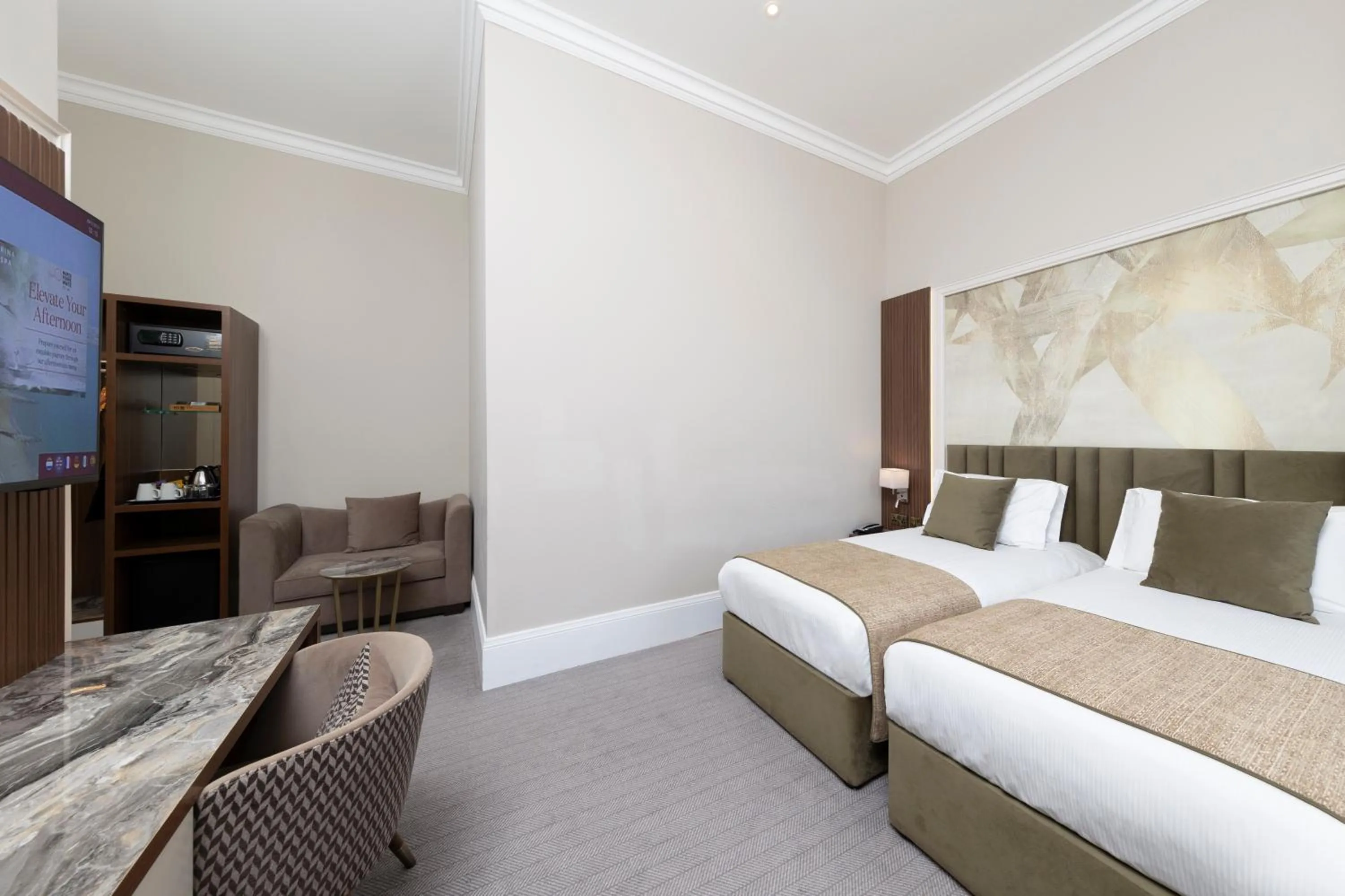 View (from property/room), Bed in Dover Marina Hotel & Spa, Tapestry Collection by Hilton