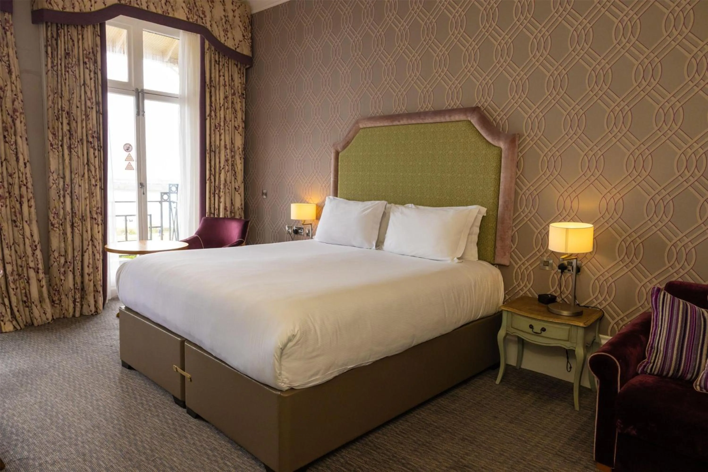 Bed in Dover Marina Hotel & Spa, Tapestry Collection by Hilton