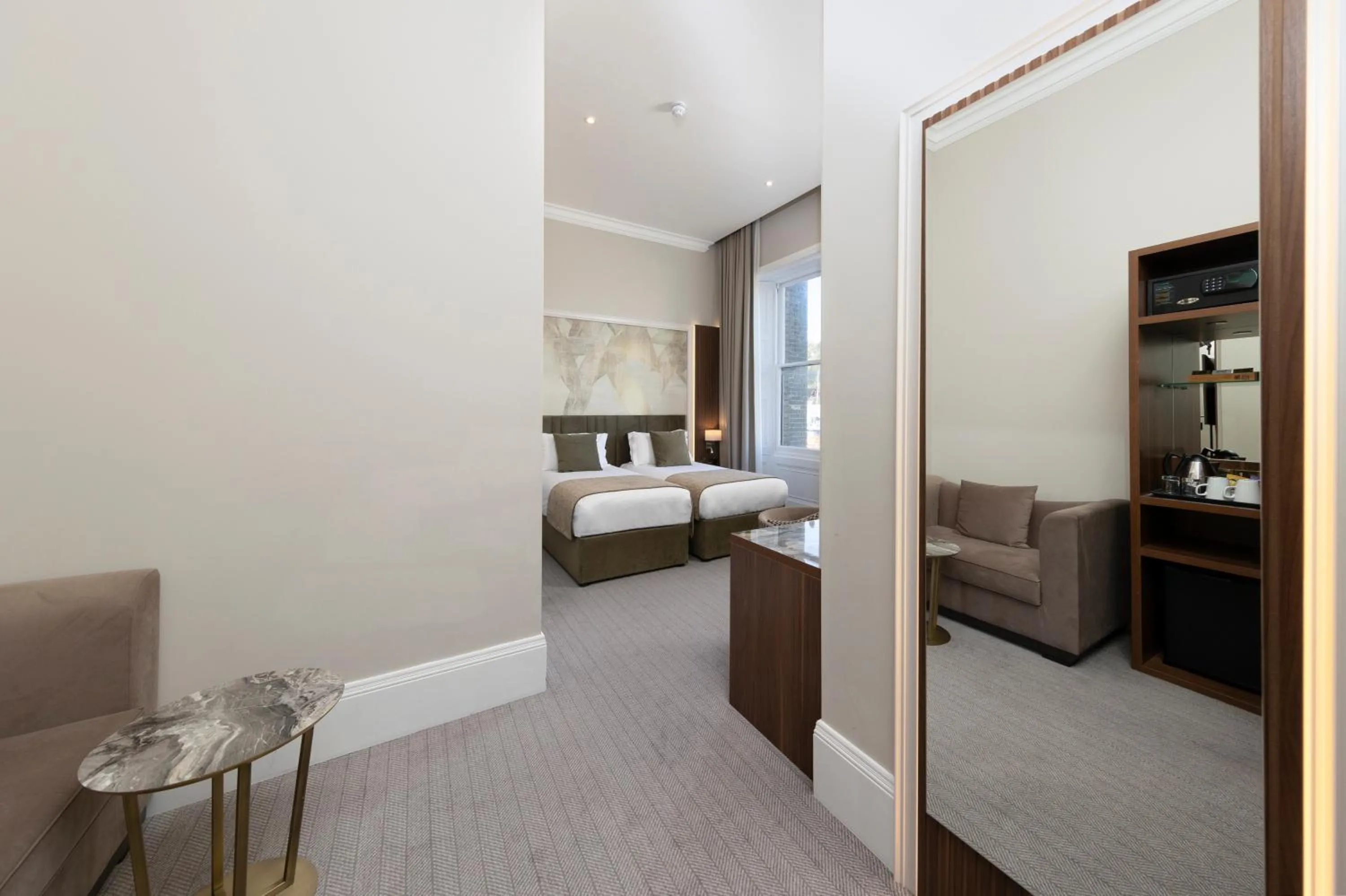 Bedroom, Bed in Dover Marina Hotel & Spa, Tapestry Collection by Hilton