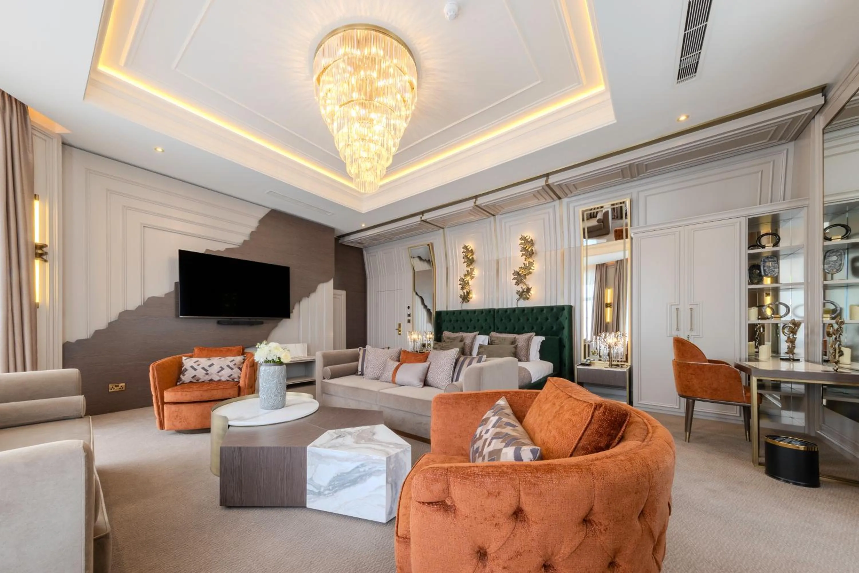 Seating area in Dover Marina Hotel & Spa, Tapestry Collection by Hilton