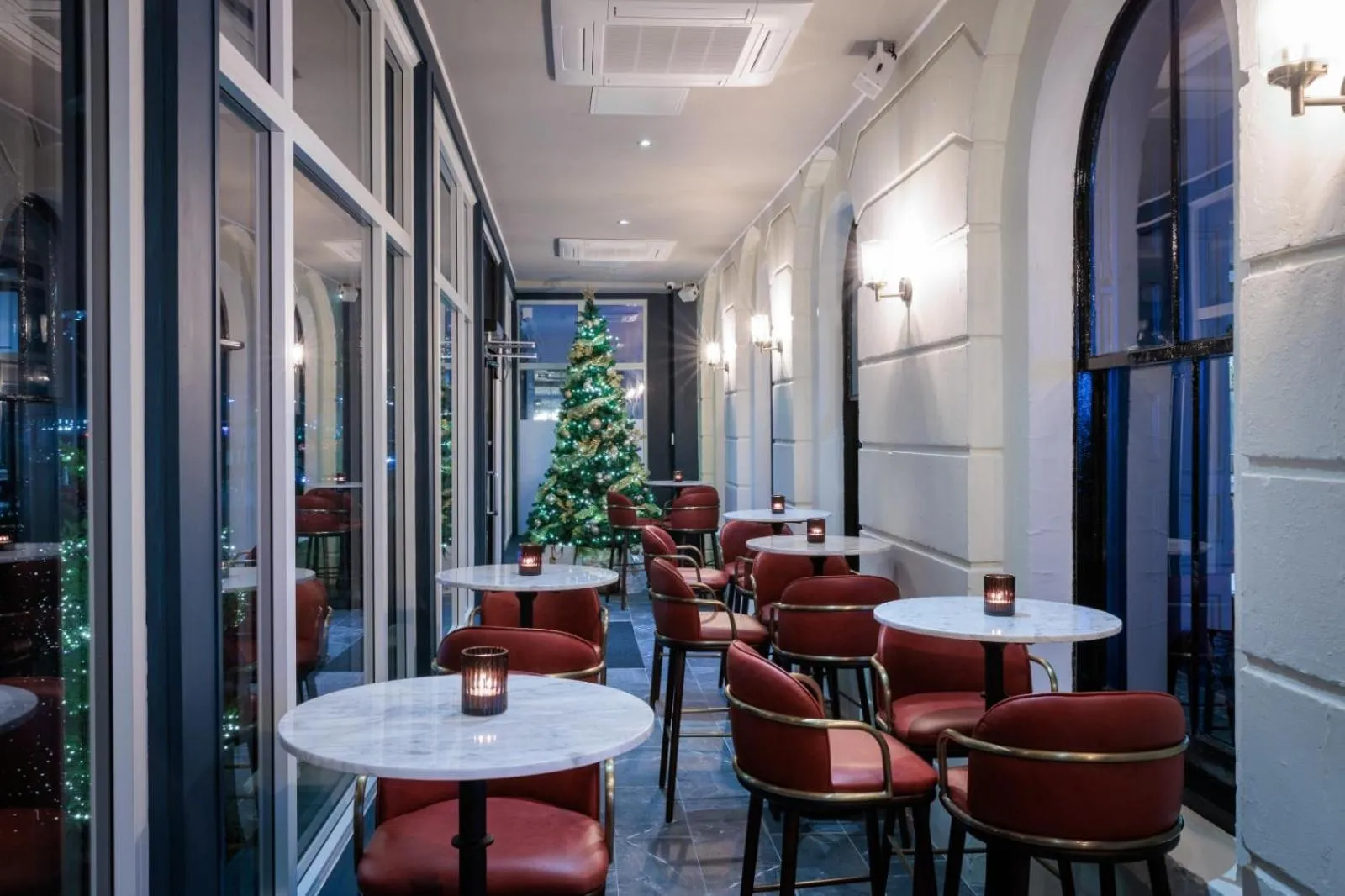 Balcony/Terrace in Dover Marina Hotel & Spa, Tapestry Collection by Hilton