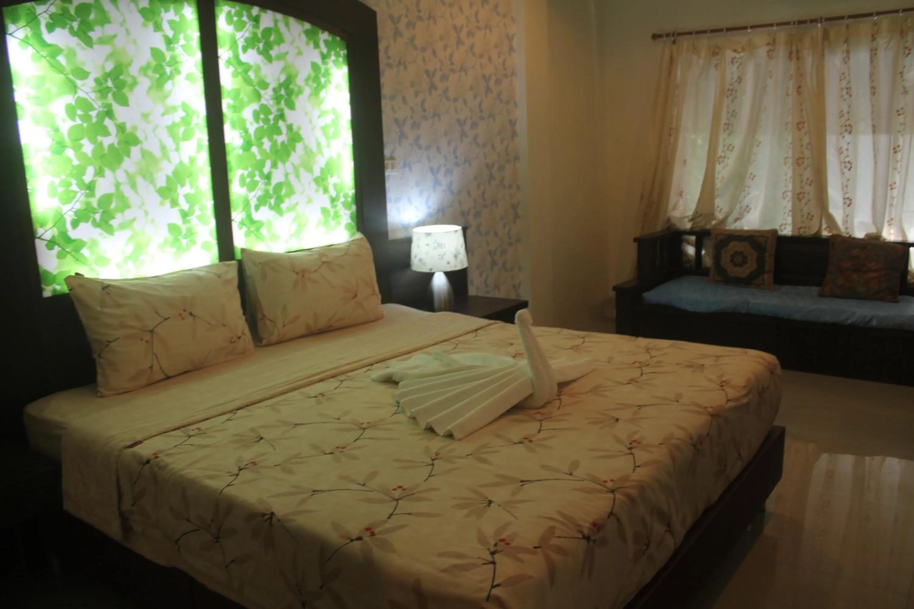 Bed in Huen Chan Thip