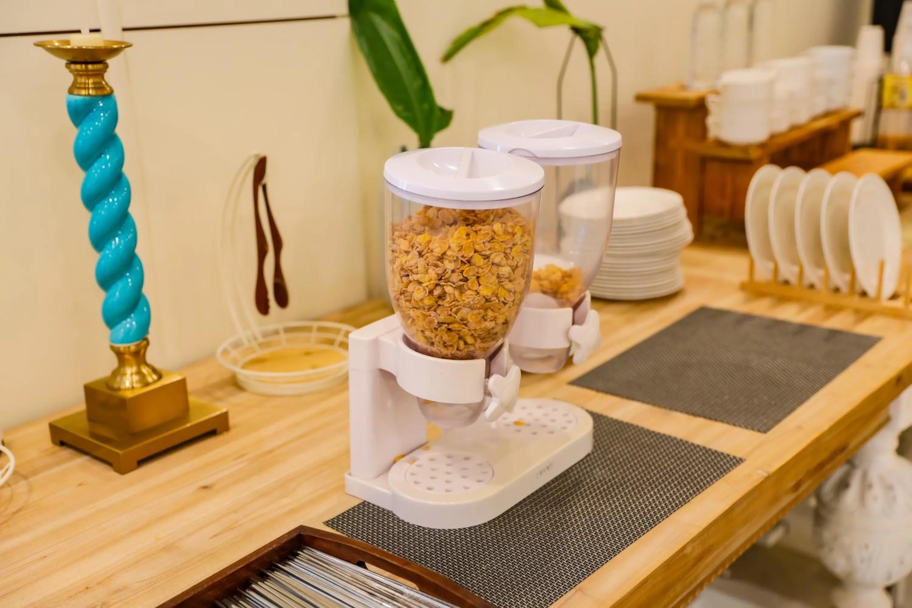 Restaurant/places to eat in Hotel KABO