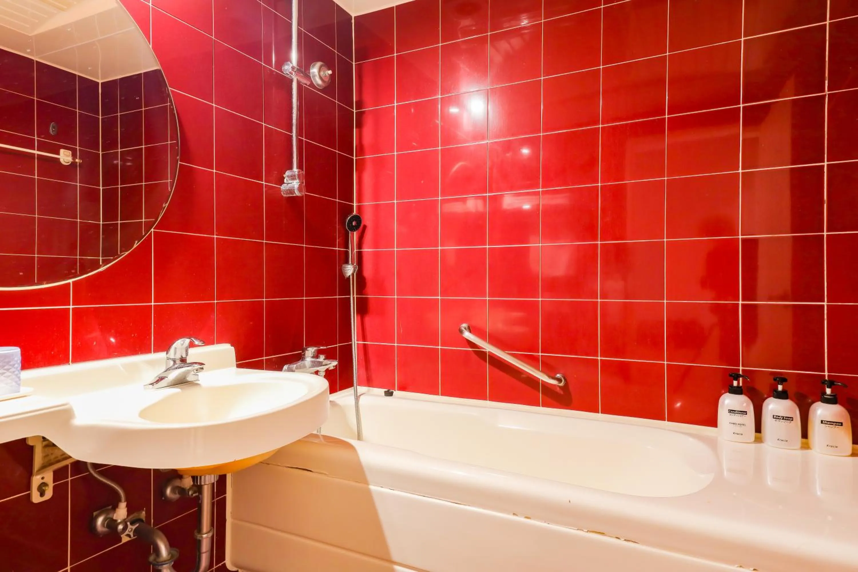 Shower in Hotel KABO