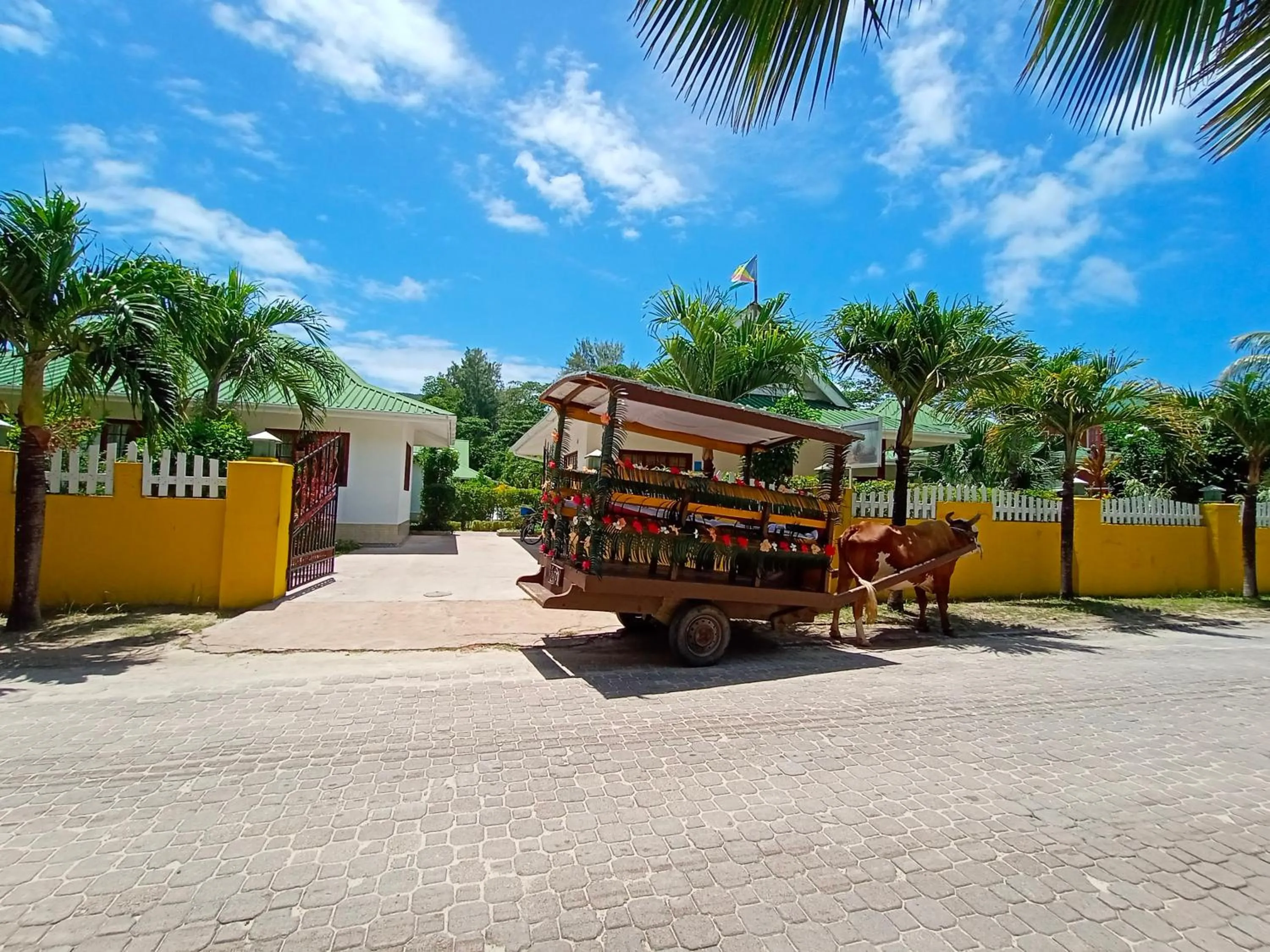 Le Surmer Self Catering Chalets