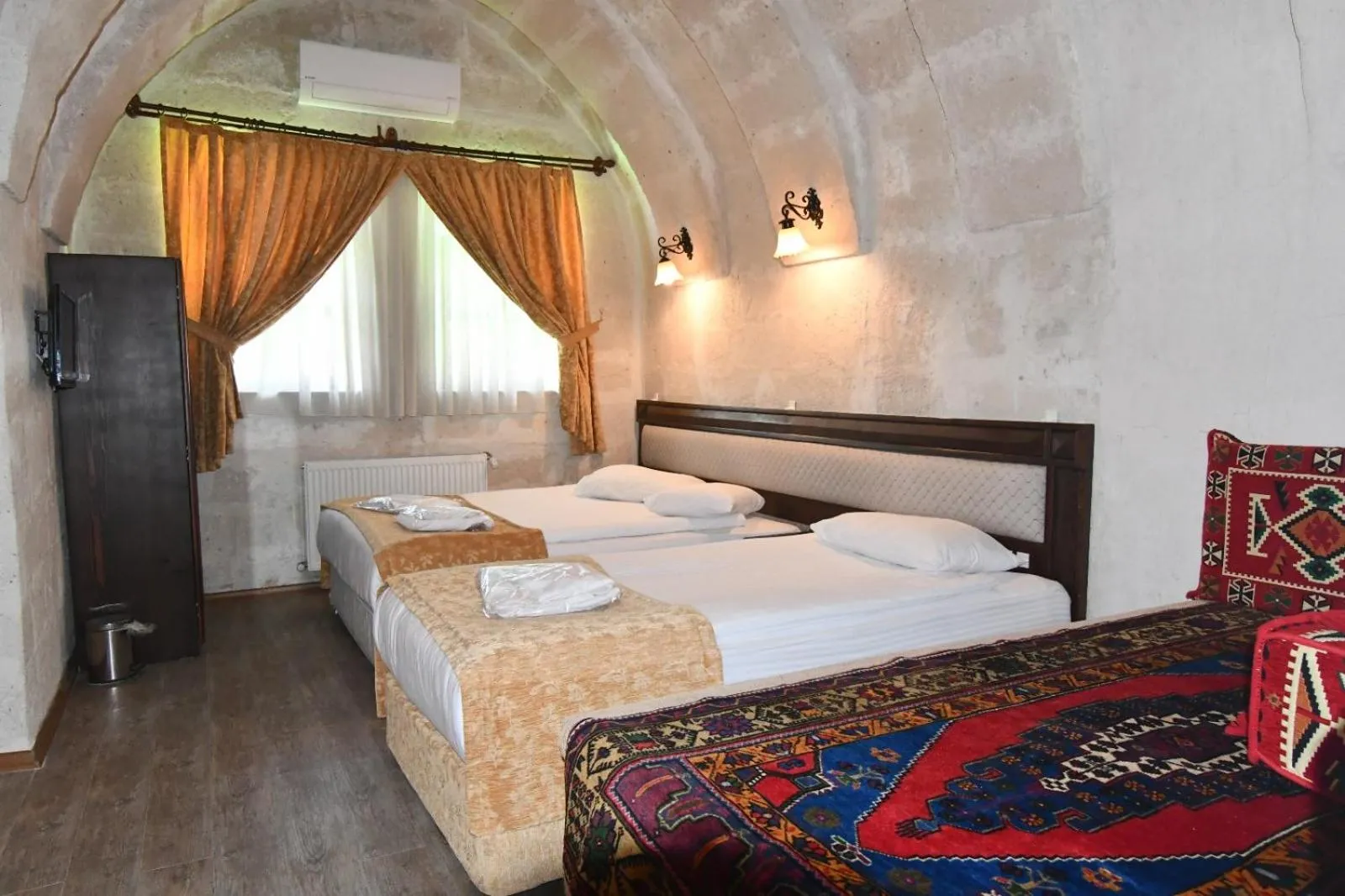 Bedroom, Bed in Burcu Kaya Hotel
