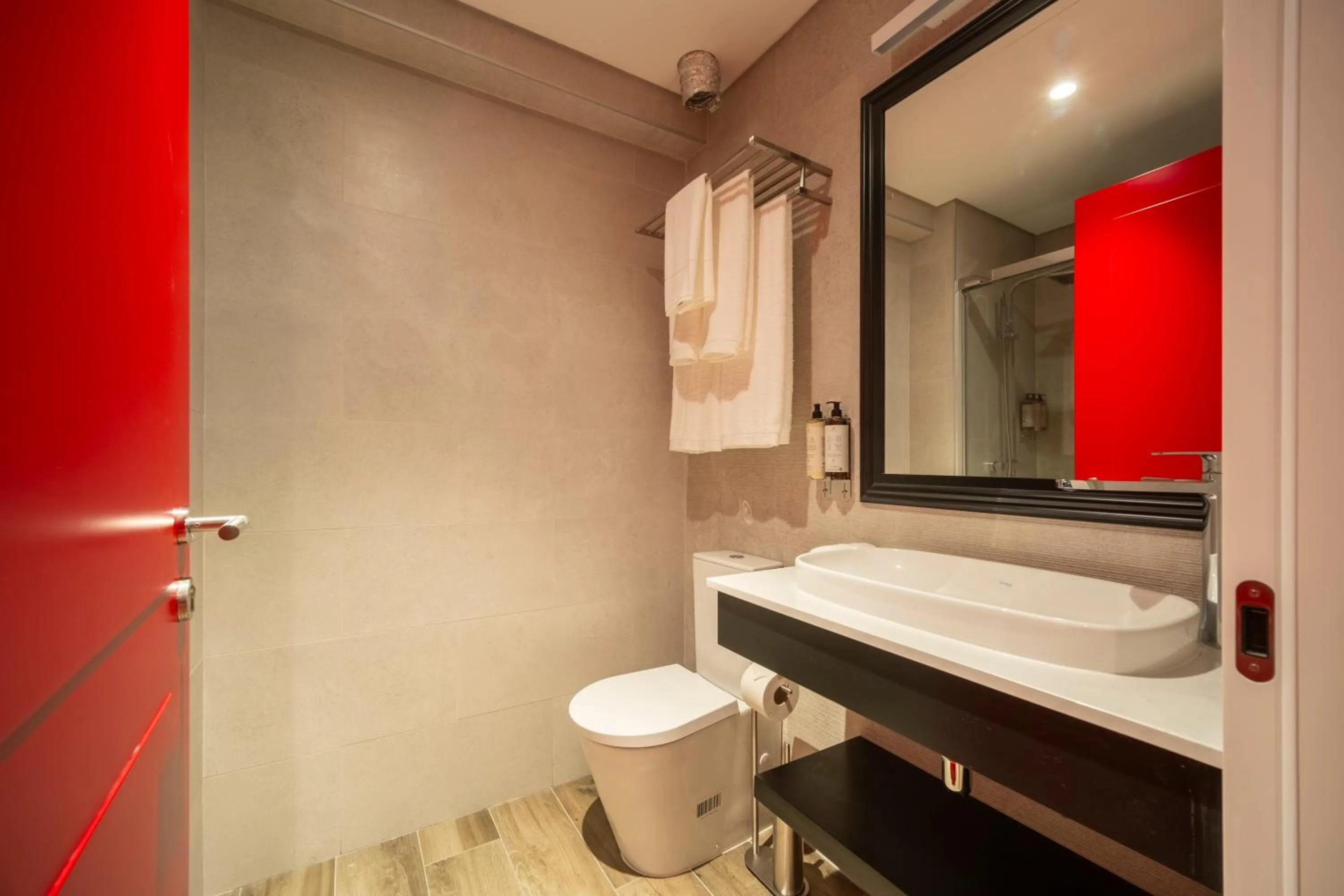 Toilet in Açores Autêntico Boutique Hotel