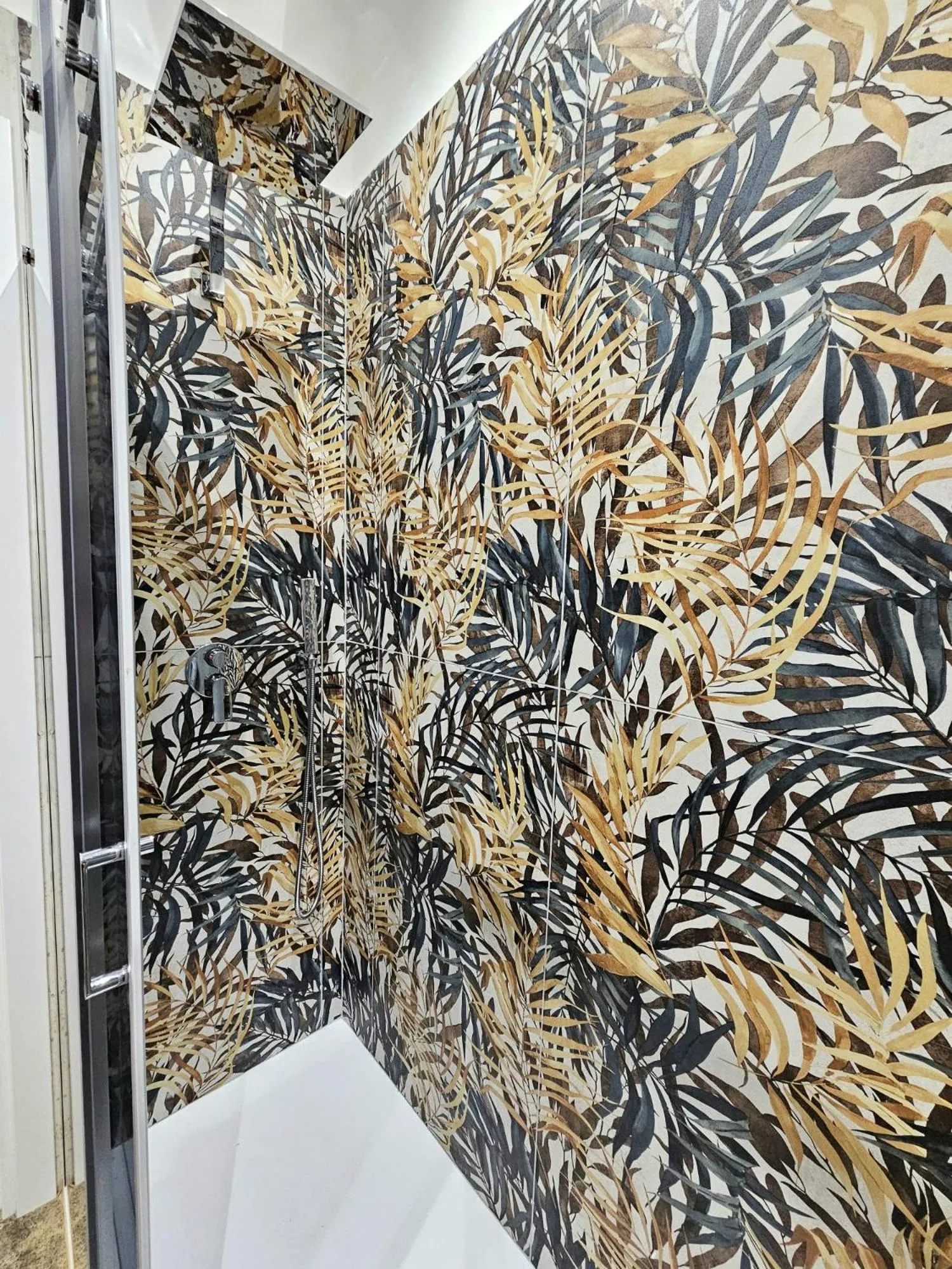 Shower in Ricettiva Cipro San Pietro e Musei Vaticani