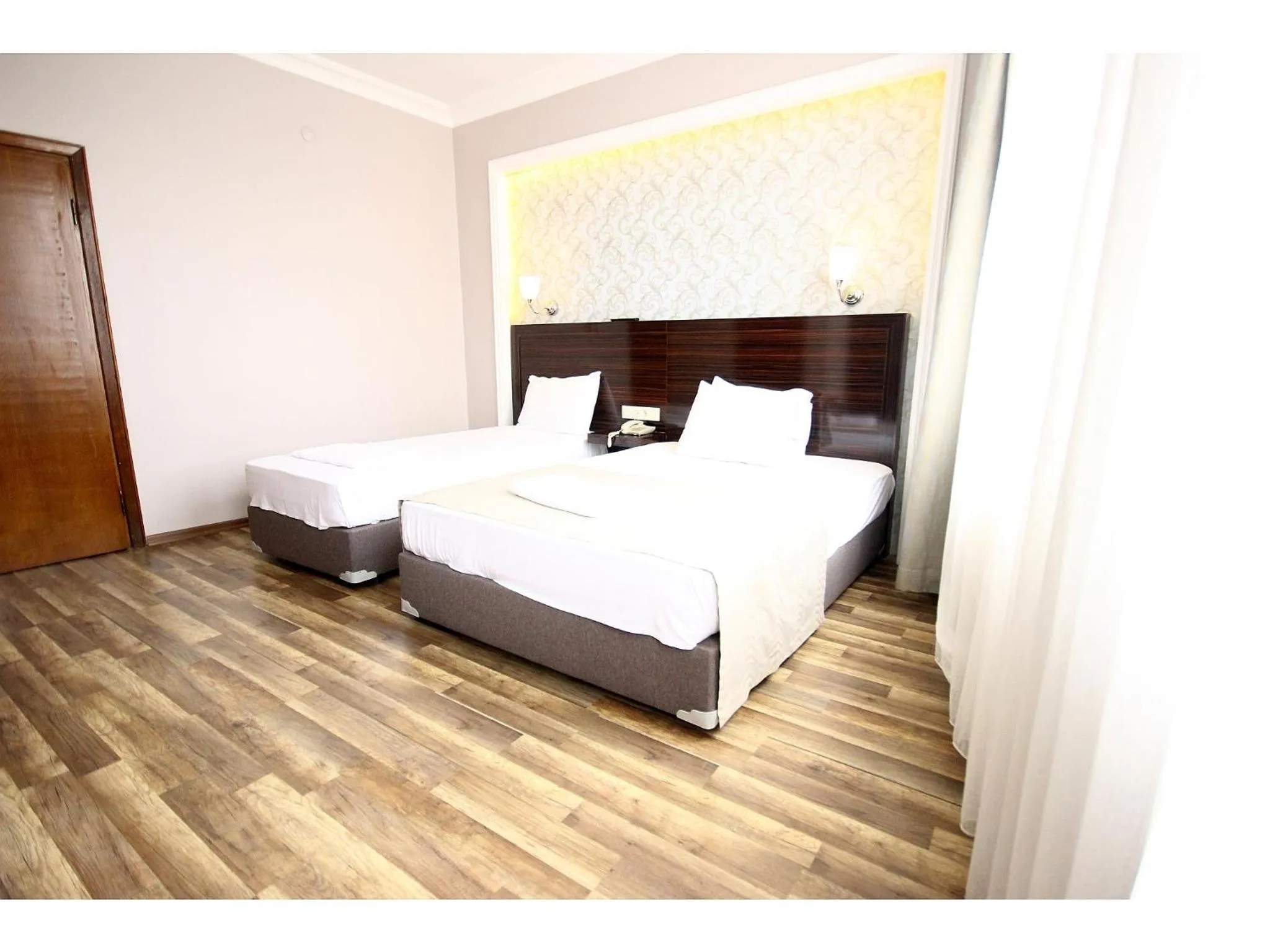 Bedroom, Bed in Venus Hotel Taksim