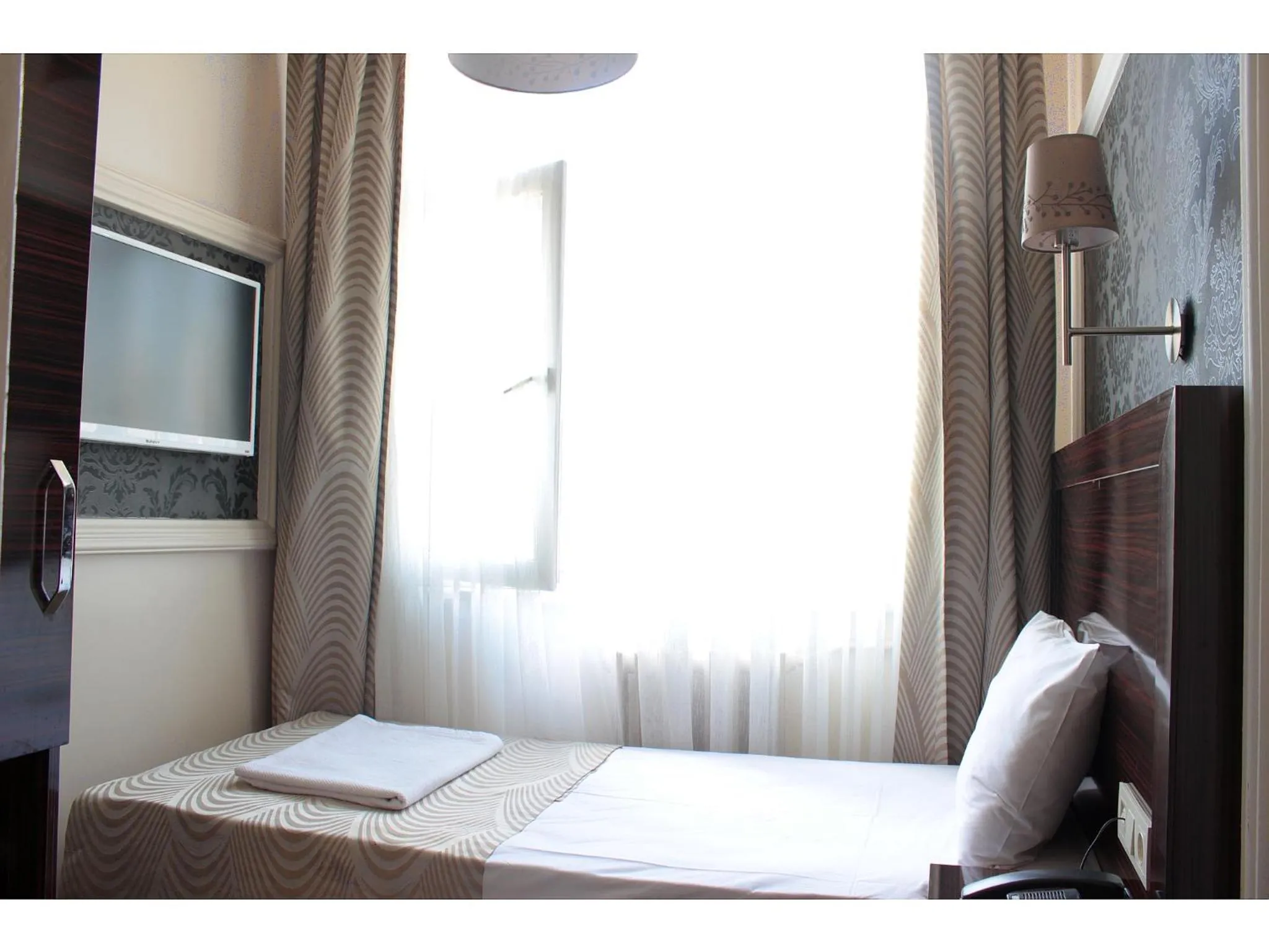 Bed in Venus Hotel Taksim