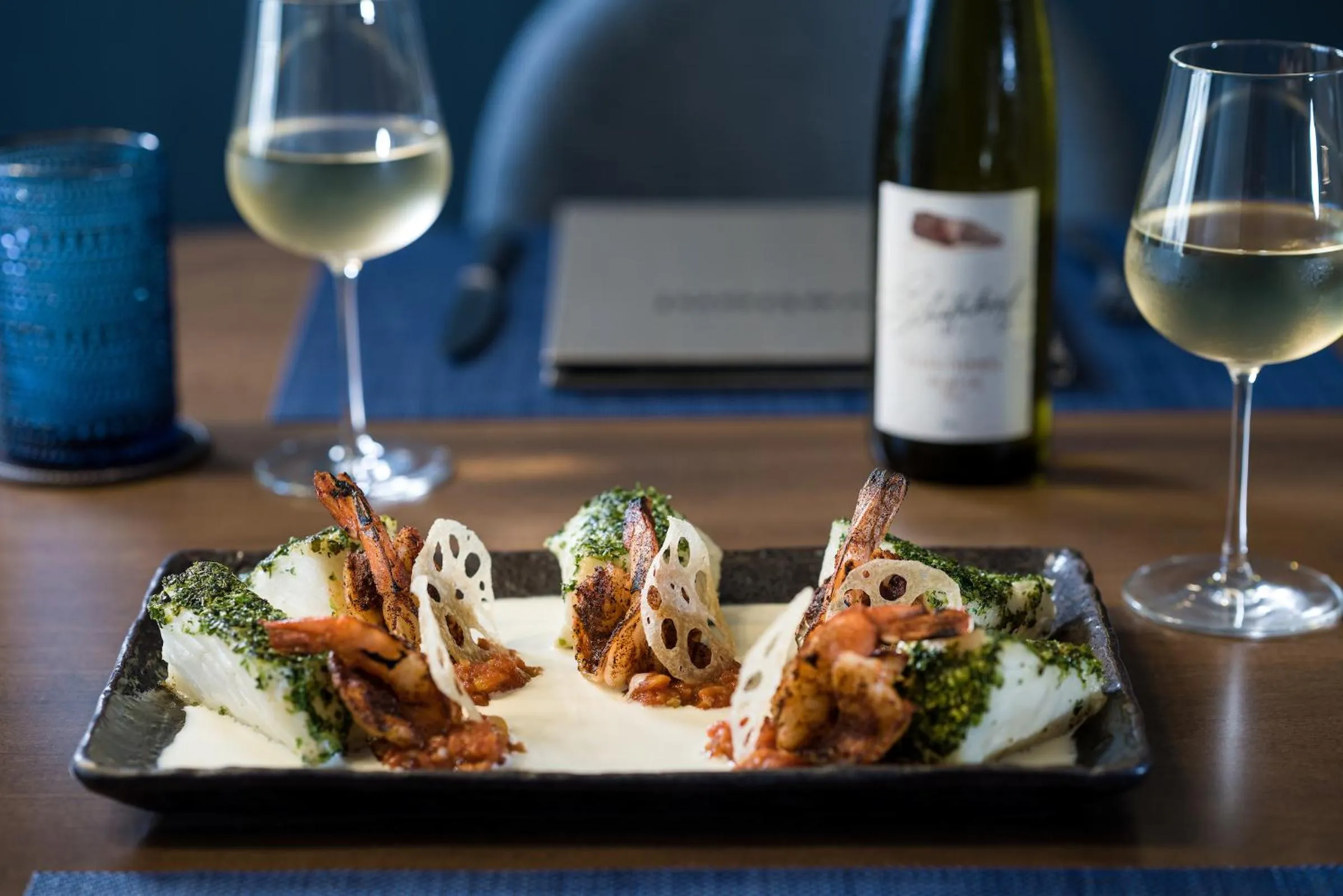 Restaurant/places to eat in Innovation Hotel