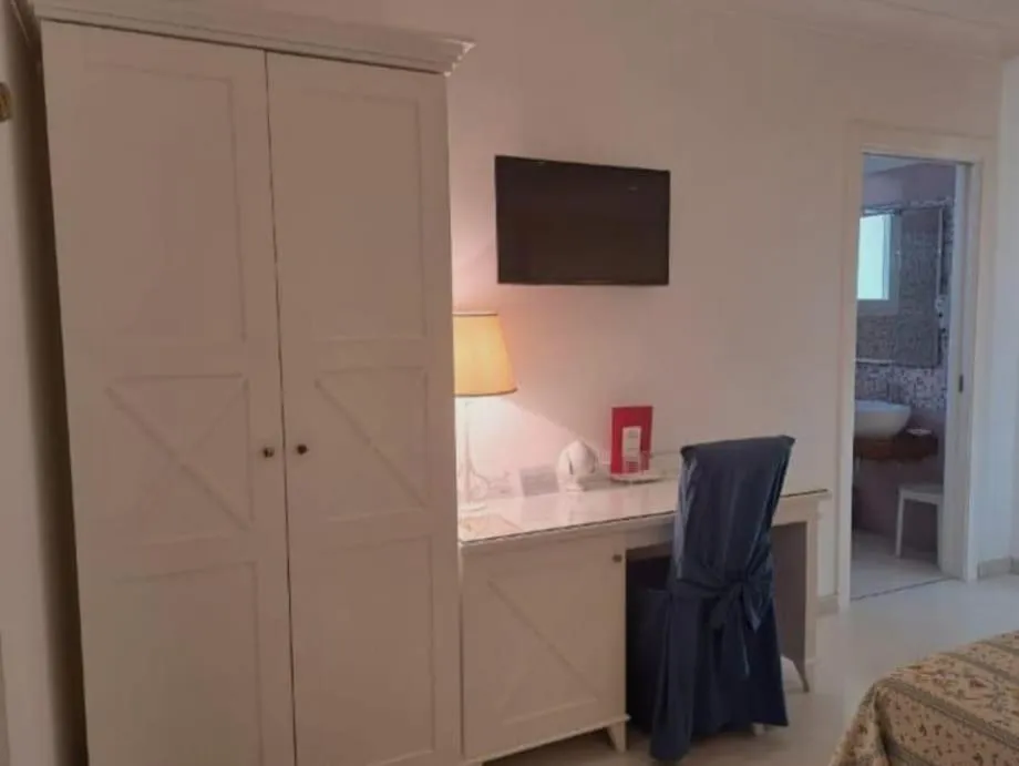 Bed in Falli Exclusive Rooms and Breakfast -Boutique B&B-