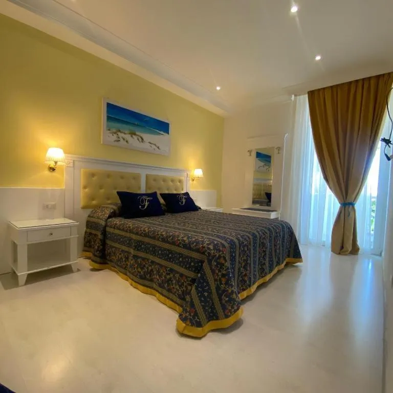 Bed in Falli Exclusive Rooms and Breakfast -Boutique B&B-