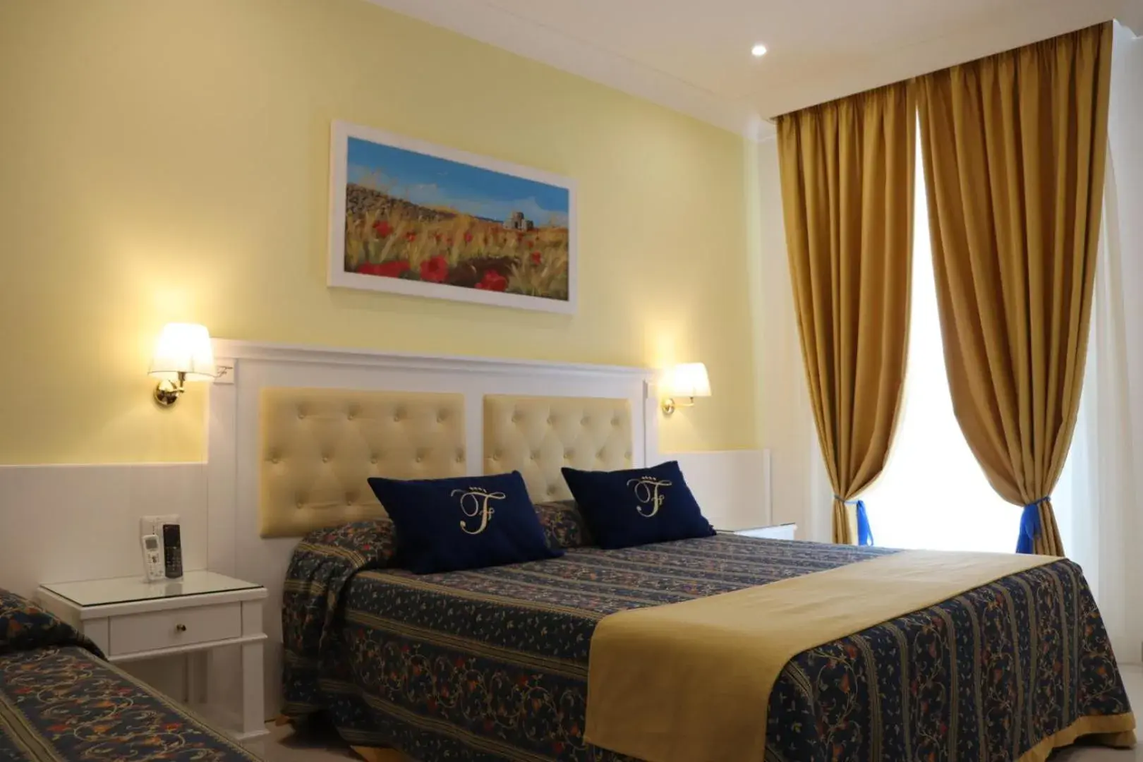 Triple Room in Falli Exclusive Rooms and Breakfast -Boutique B&B- Triple Room in Falli Exclusive Rooms and Breakfast -Boutique B&B-