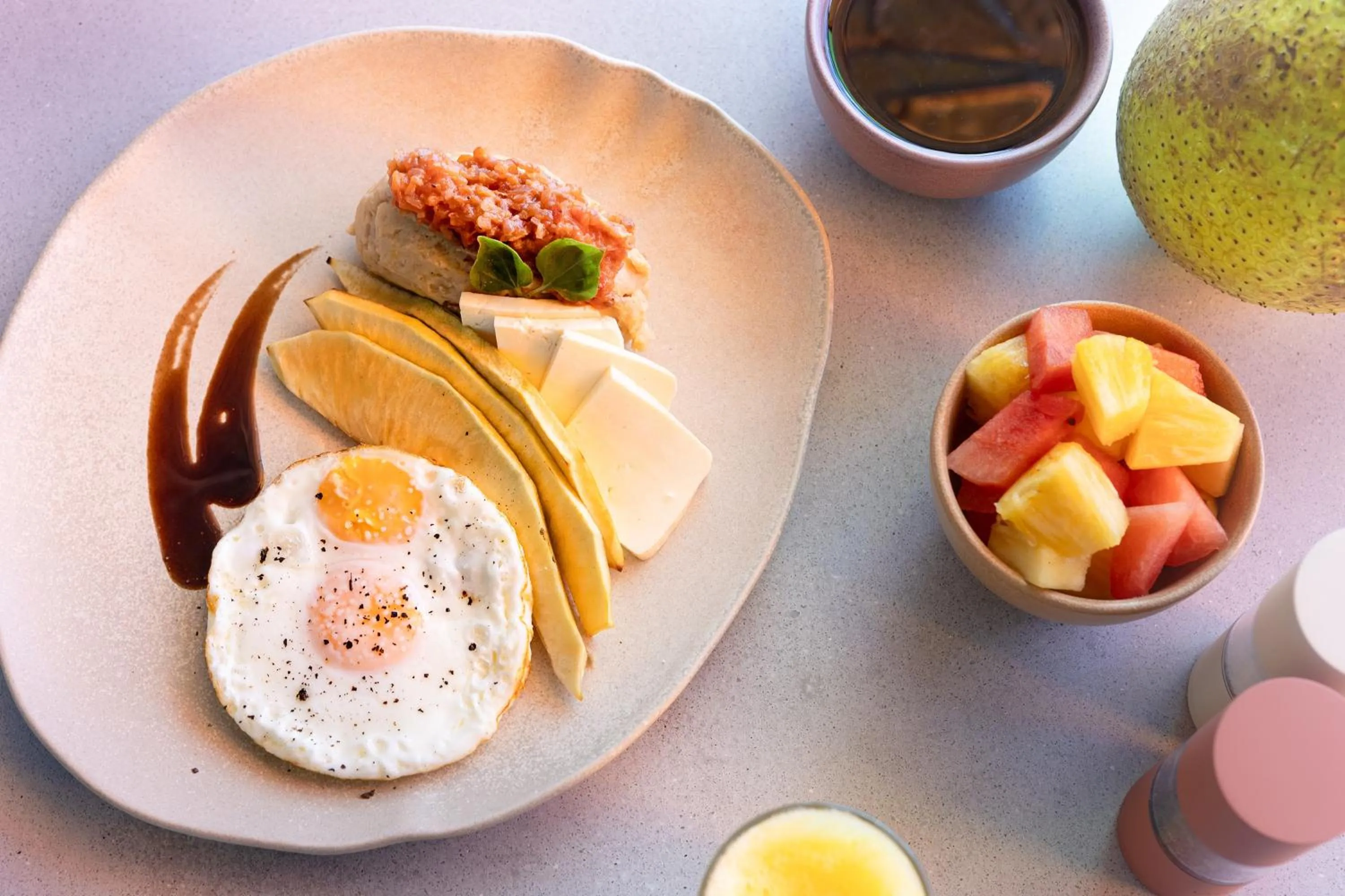 Restaurant/places to eat in Prixma Hotel