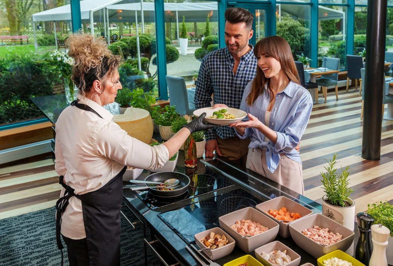 Restaurant/places to eat in Apartamenty Ciechocinek SPA