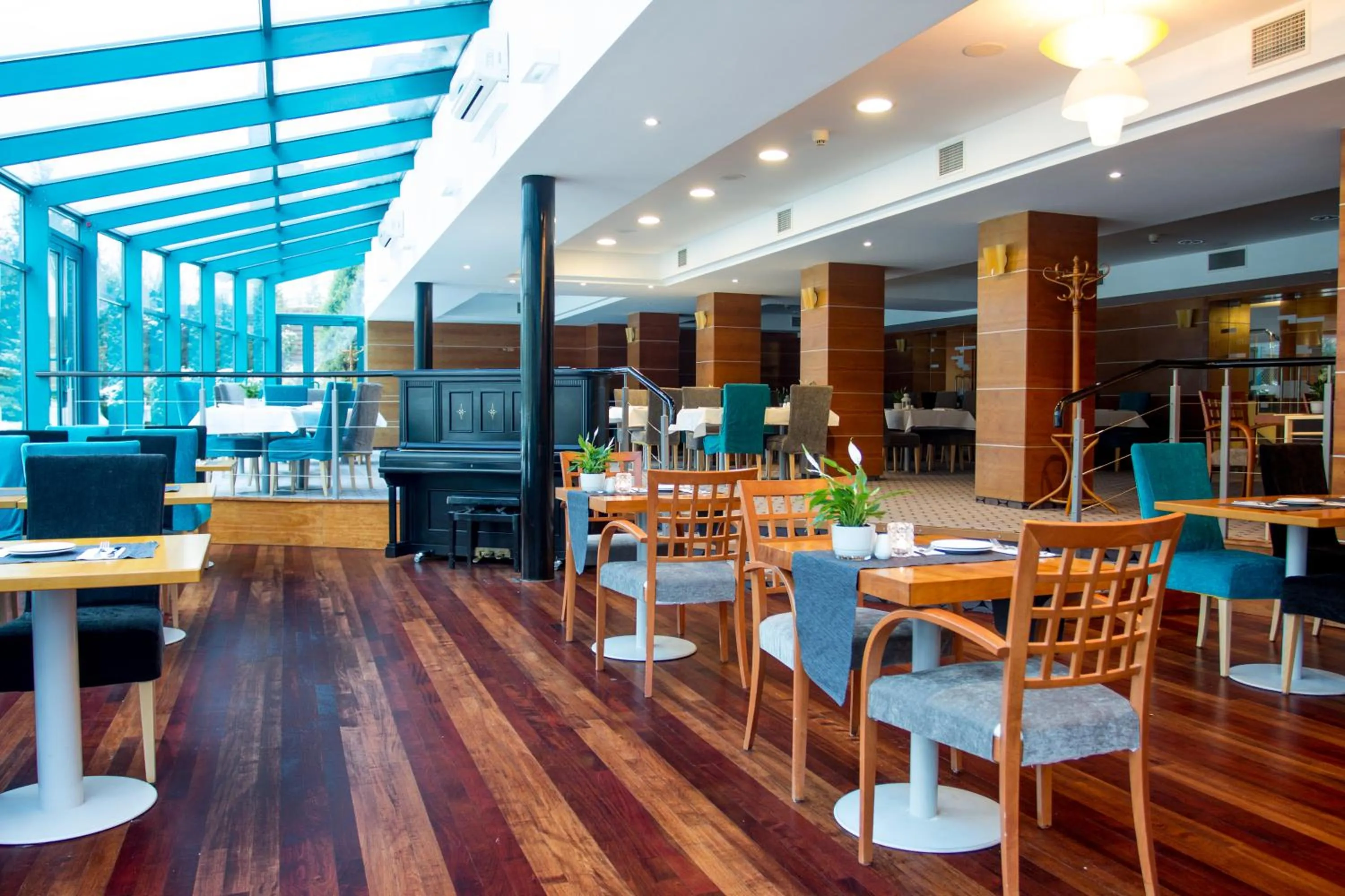 Restaurant/places to eat in Apartamenty Ciechocinek SPA