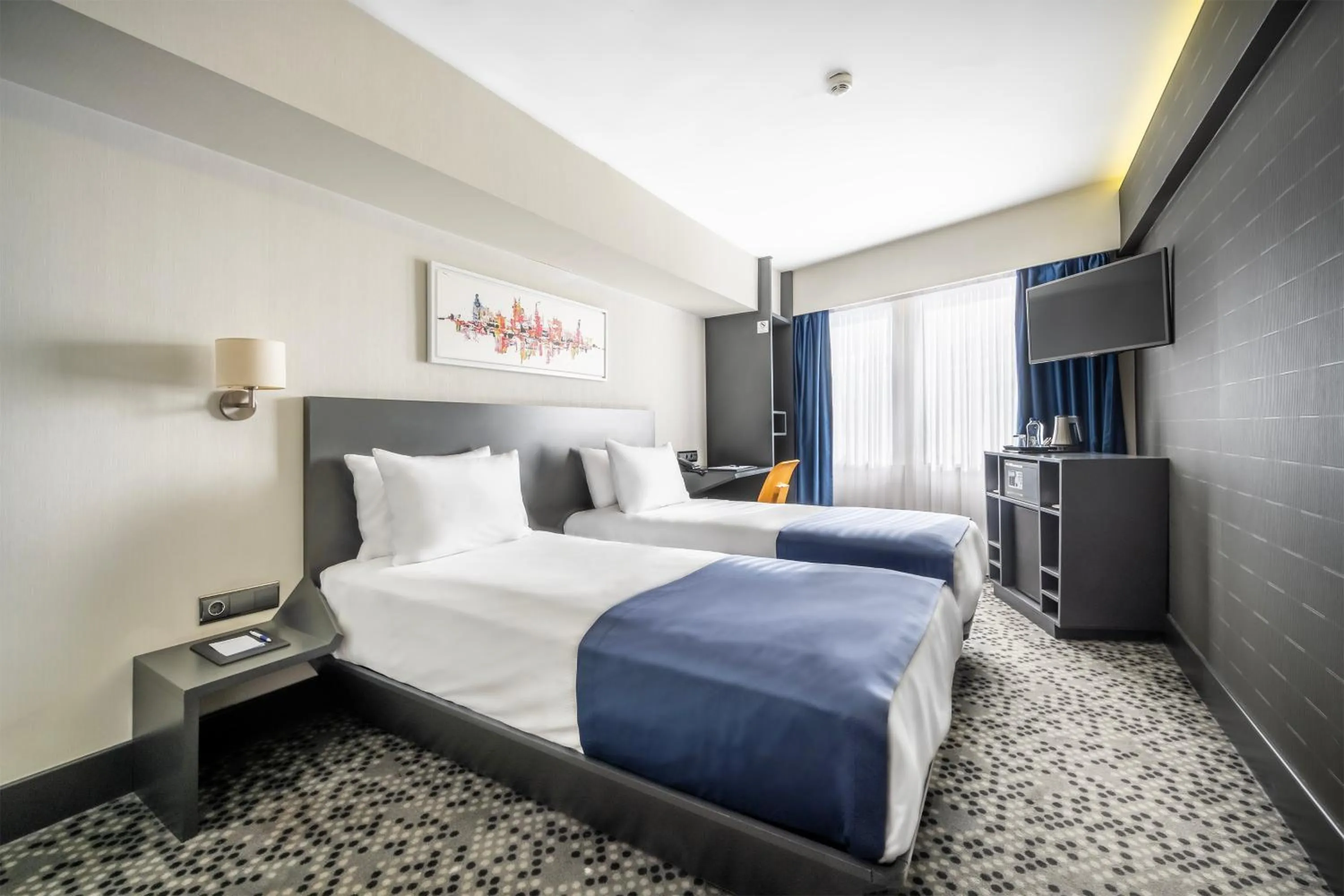 Photo of the whole room, Bed in Misa Hotel