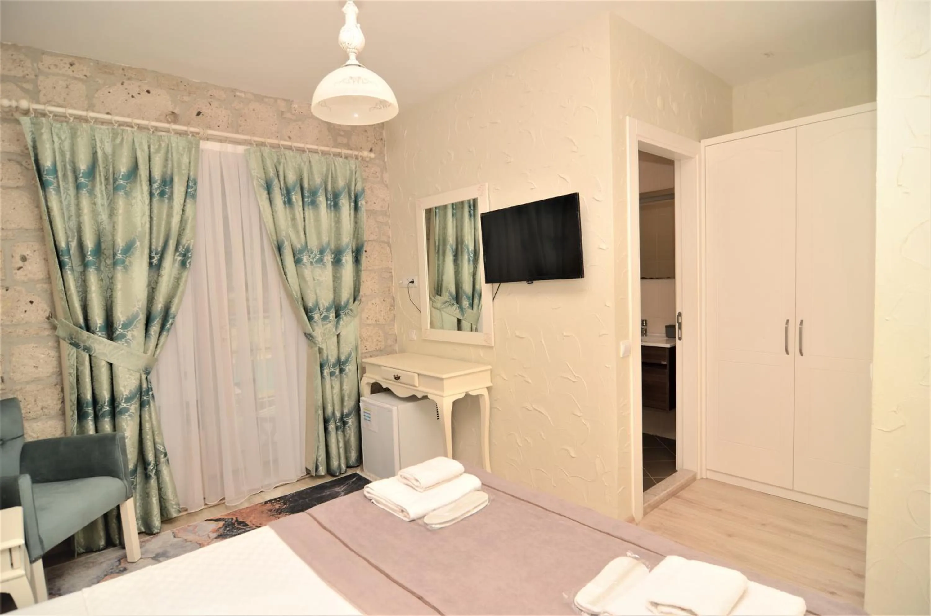 Bed in Alacati Eldoris Butik Hotel