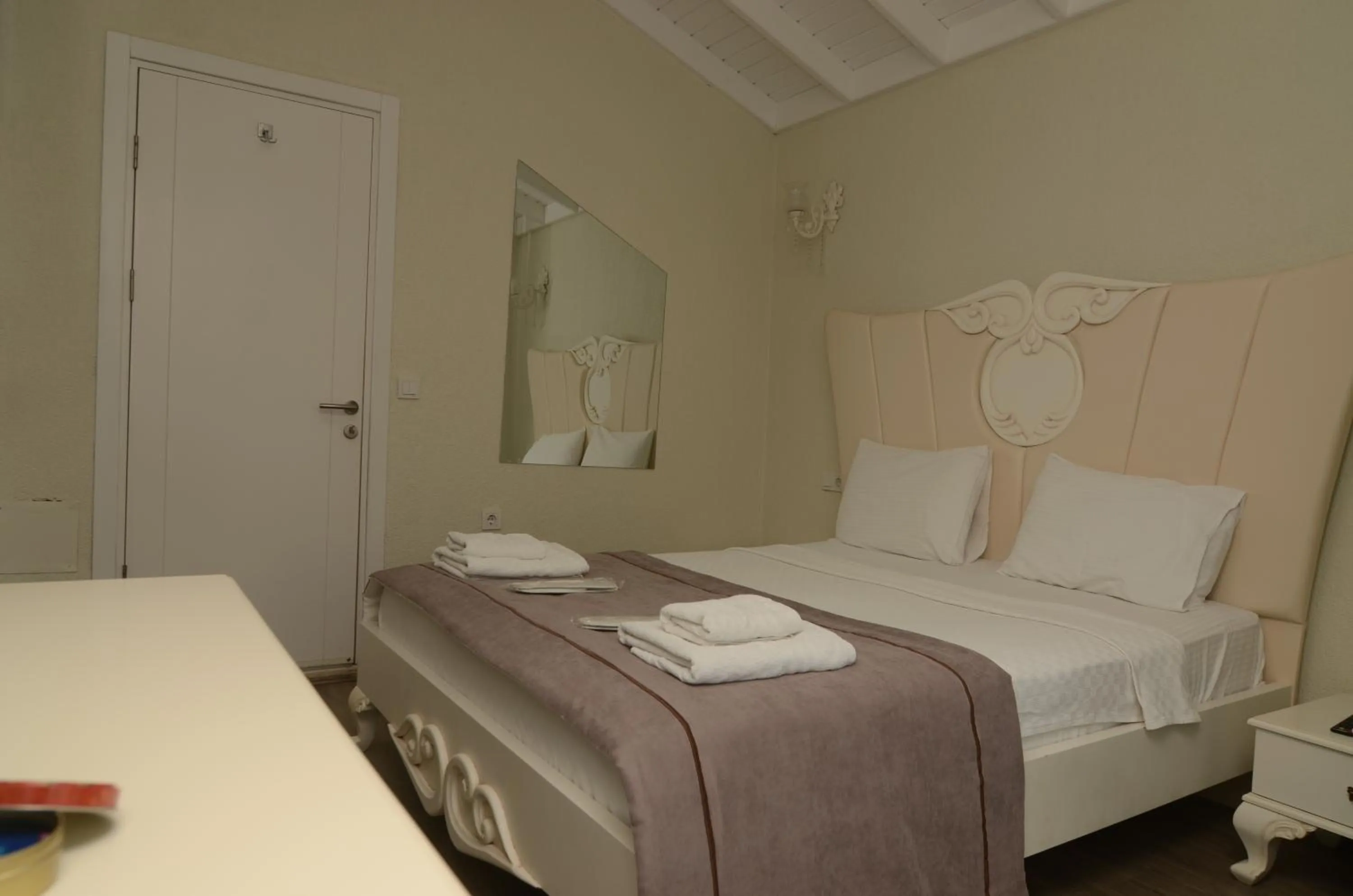 Bed in Alacati Eldoris Butik Hotel