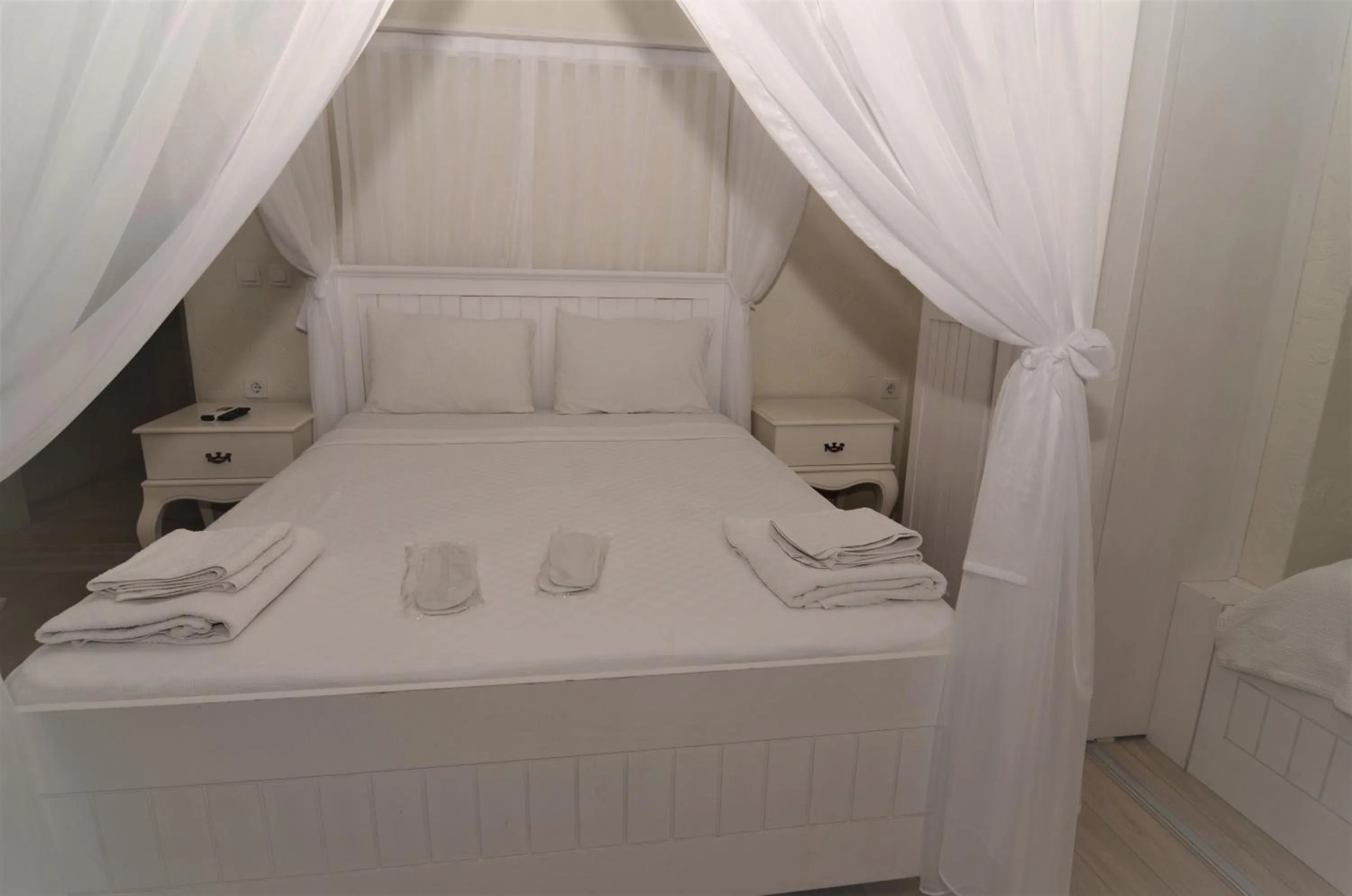 Bed in Alacati Eldoris Butik Hotel