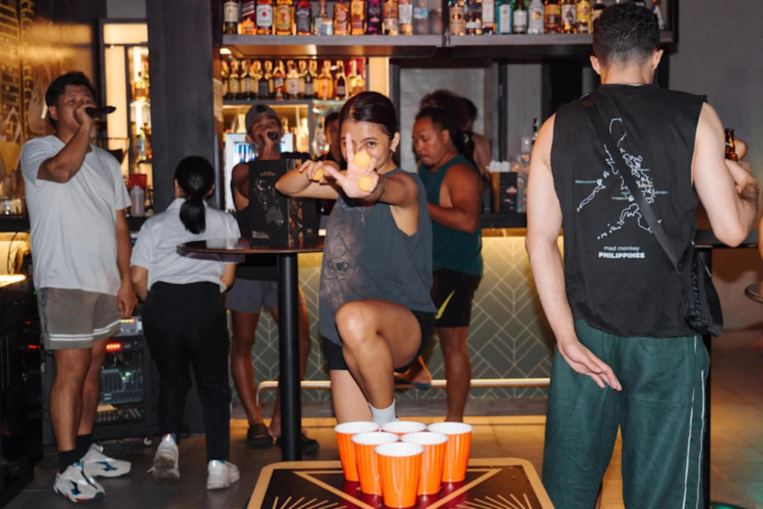 Lounge or bar in Mad Monkey Manila