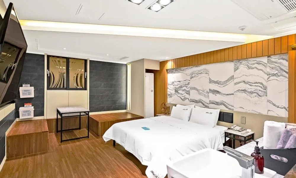 Photo of the whole room, Bed in Pohang A1 Hotel Yeongildae Branch