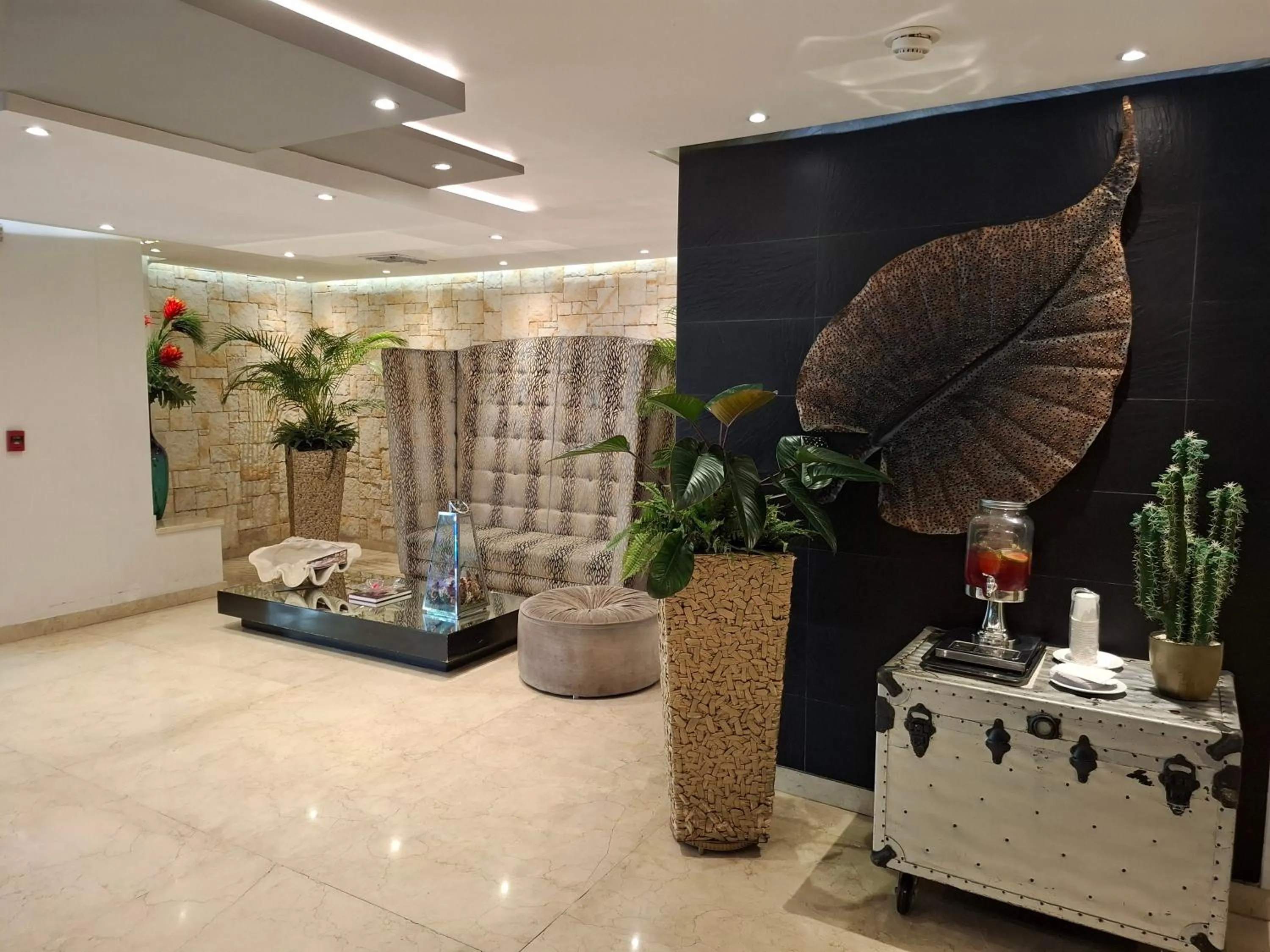 Lobby or reception in Washington Plaza