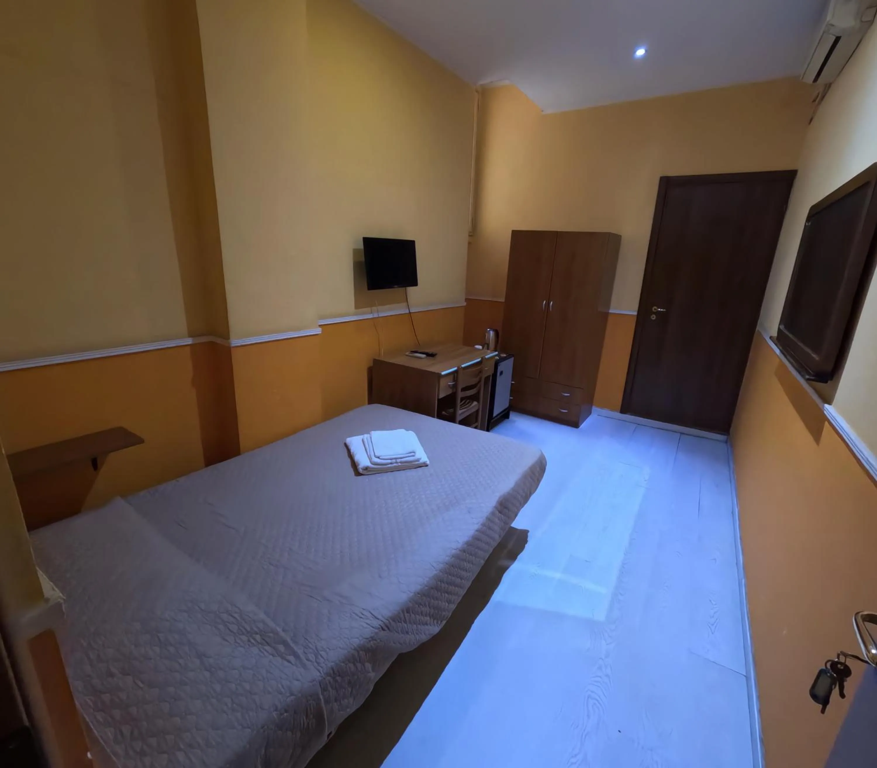 Bed in Hotel Gorizia