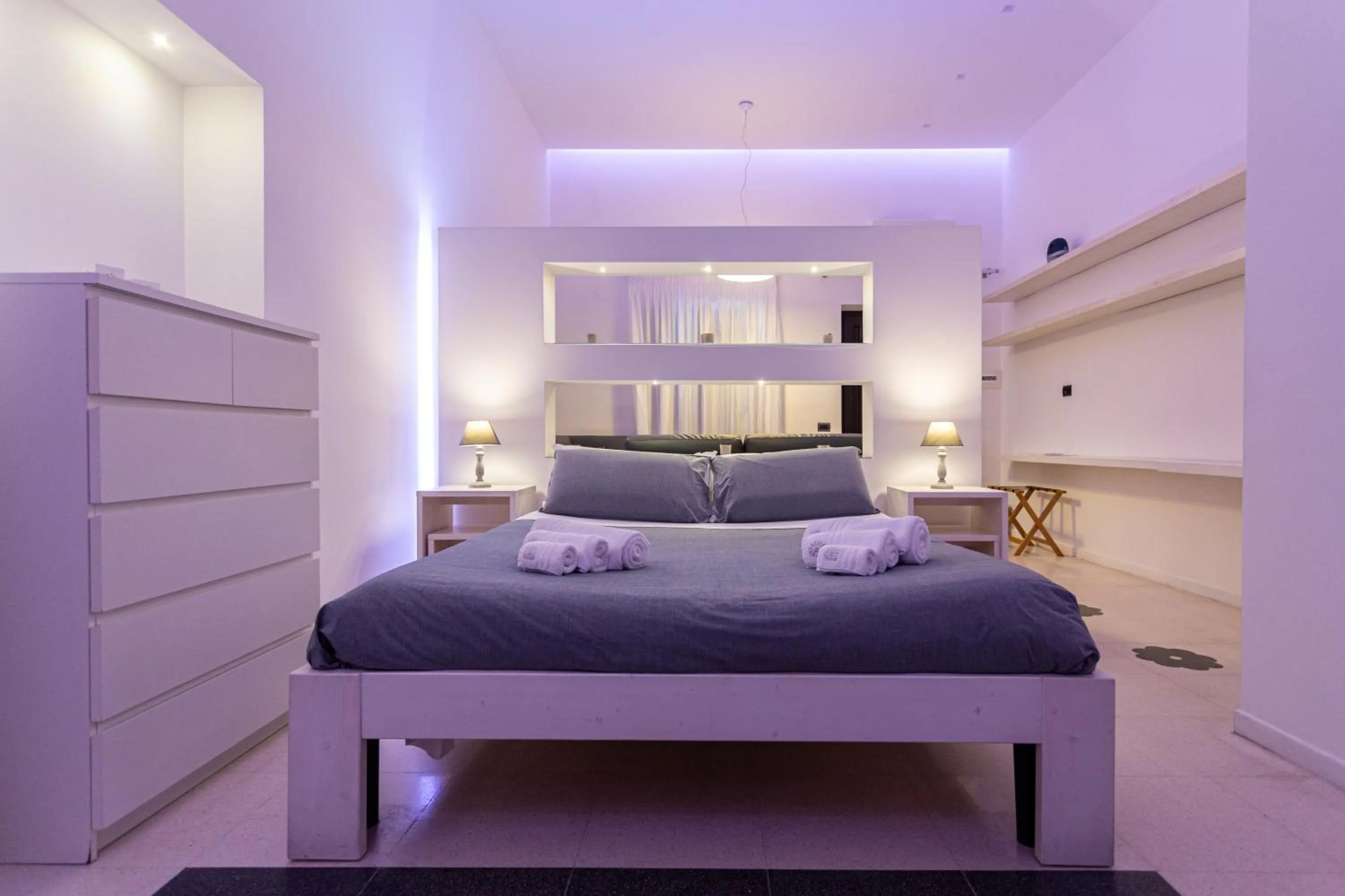 Bed in La Bella Trani - Suites and B&B