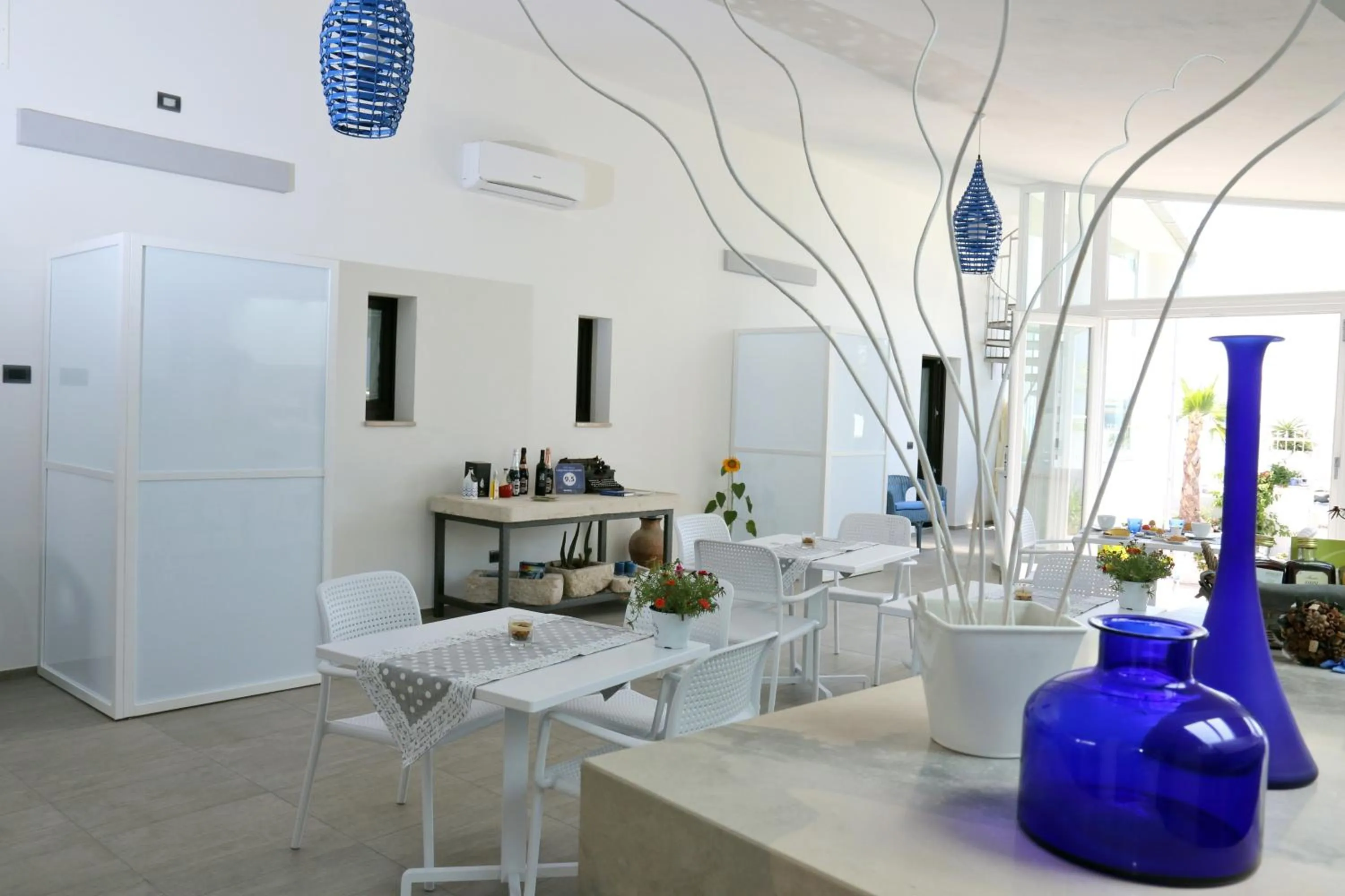 Lounge or bar in La Bella Trani - Suites and B&B