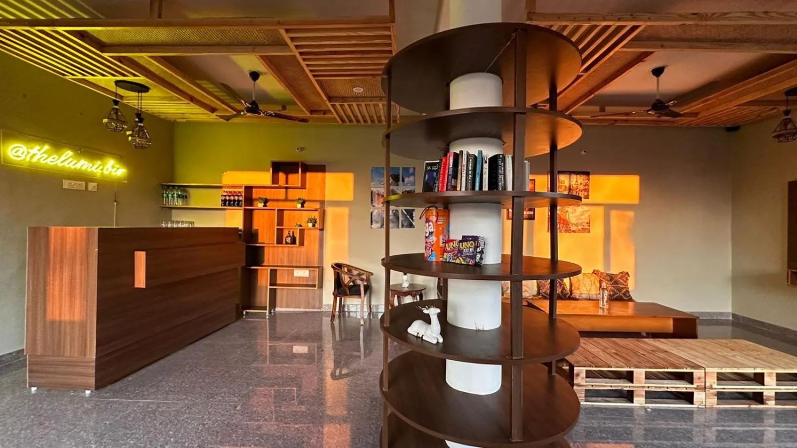 Restaurant/places to eat in The Lumi