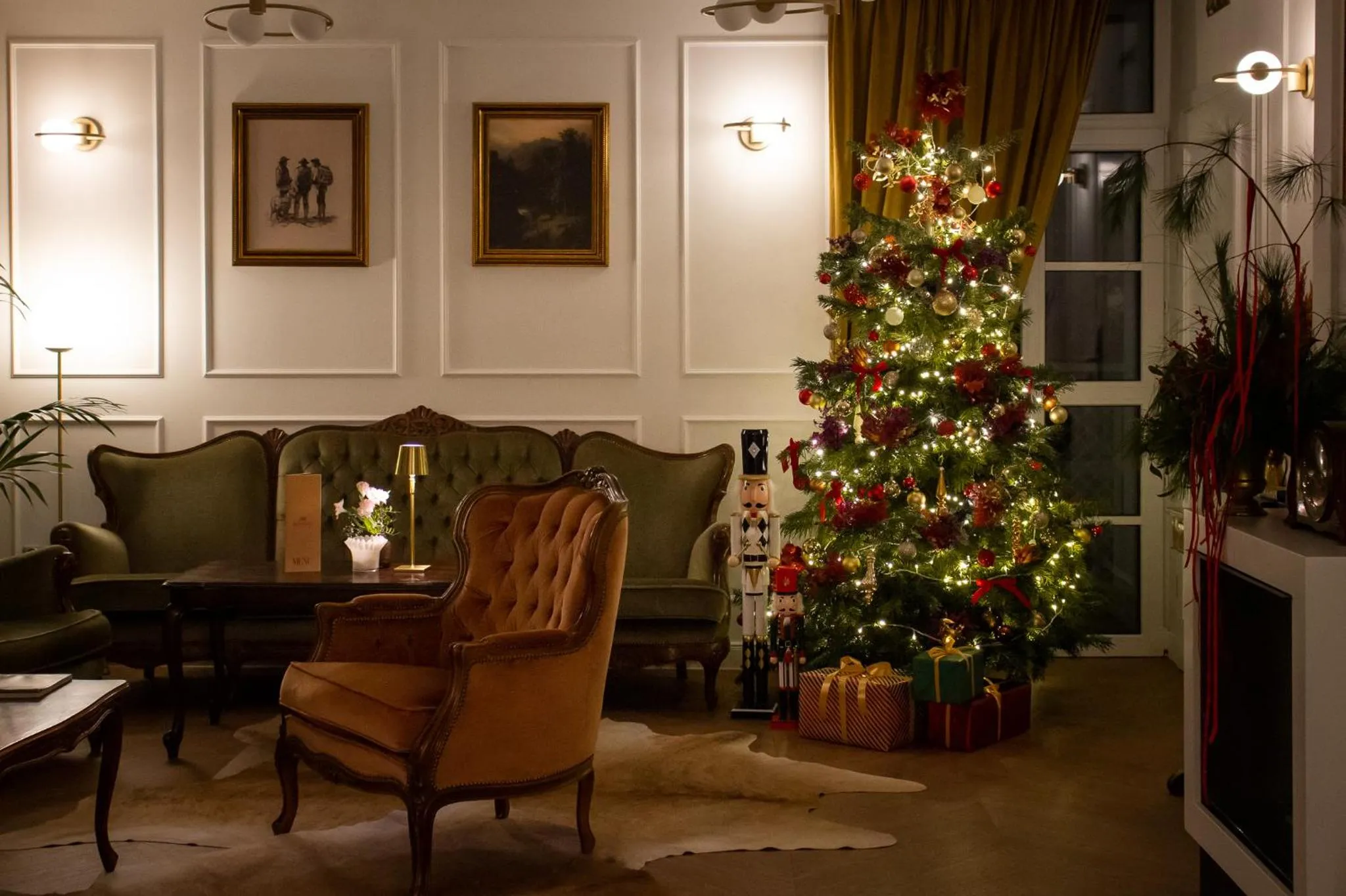 Restaurant/places to eat in Renesans Residence Zakopane