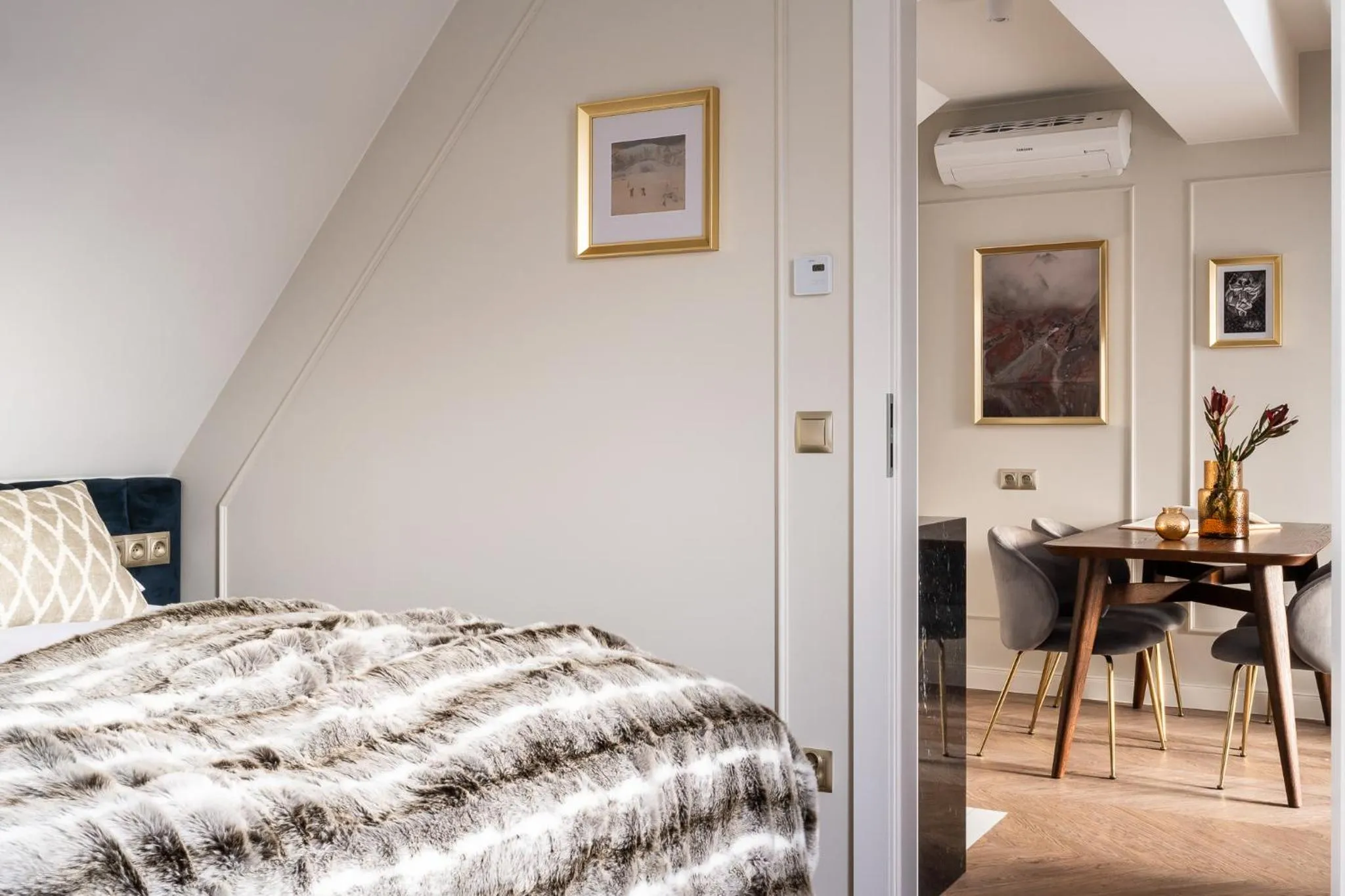 Photo of the whole room, Bed in Renesans Residence Zakopane