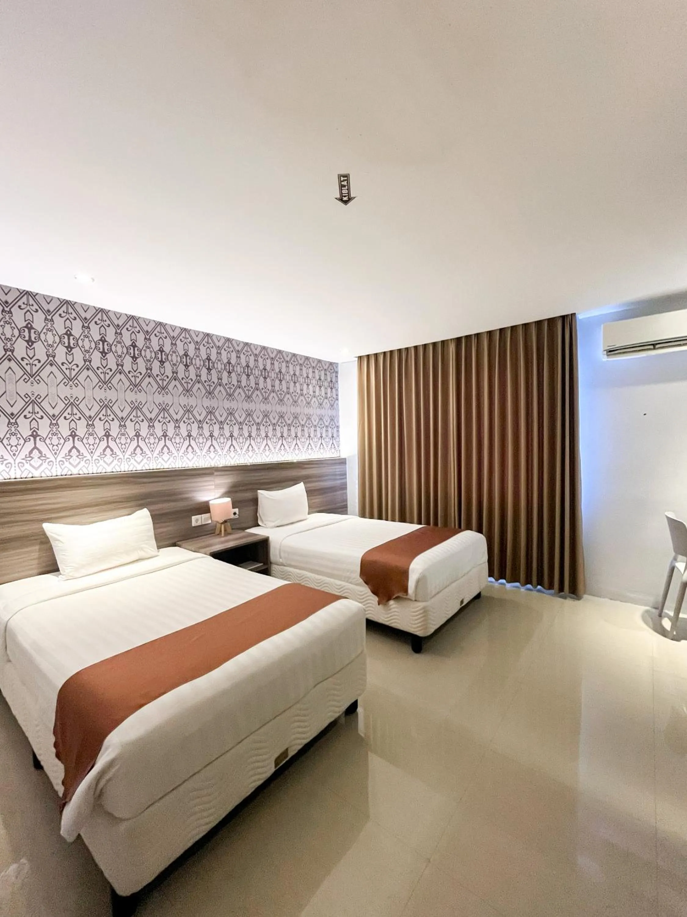 Bed in SM Tower Hotel and Convention Berau