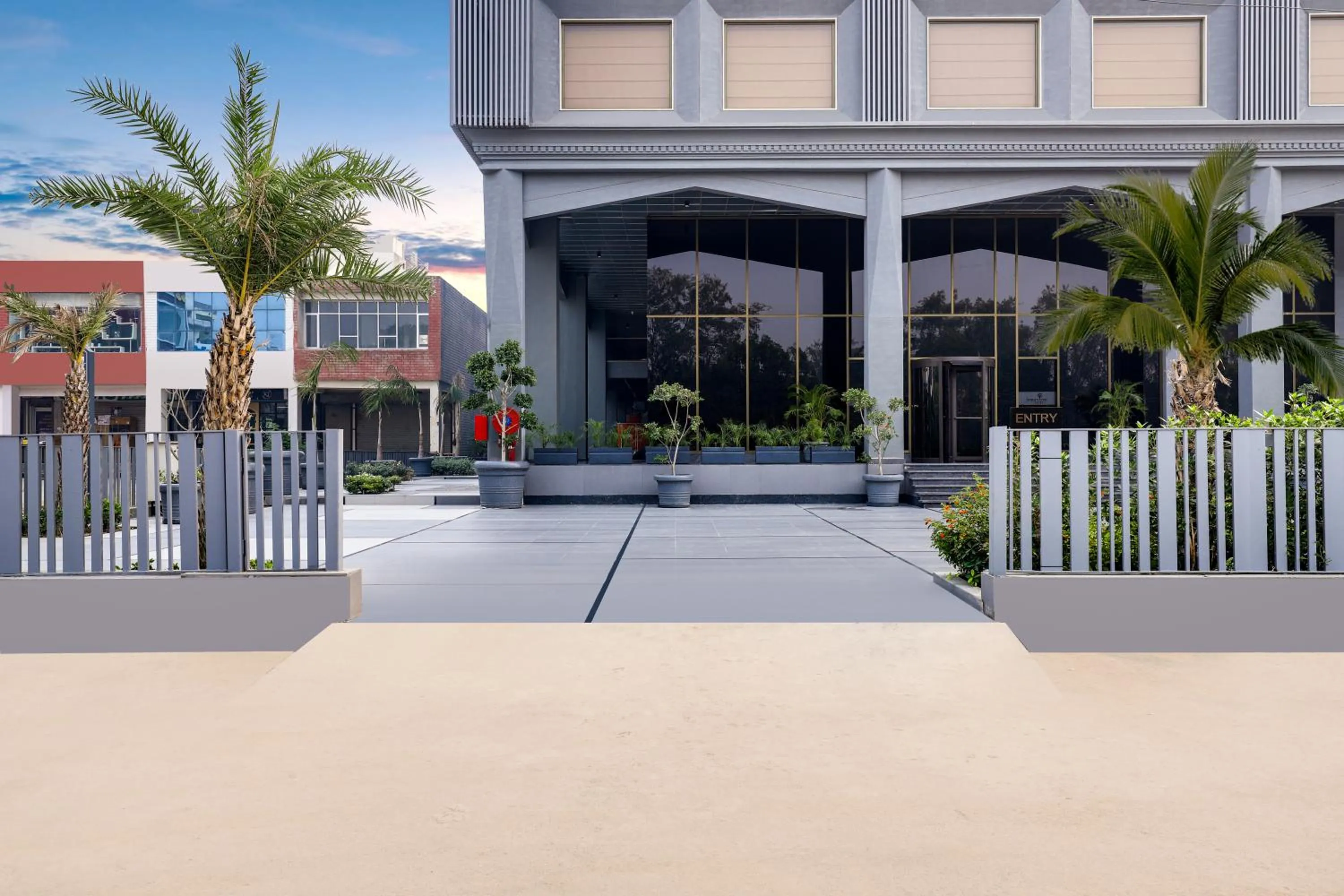 Facade/entrance in Lemon Tree Hotel, Hisar