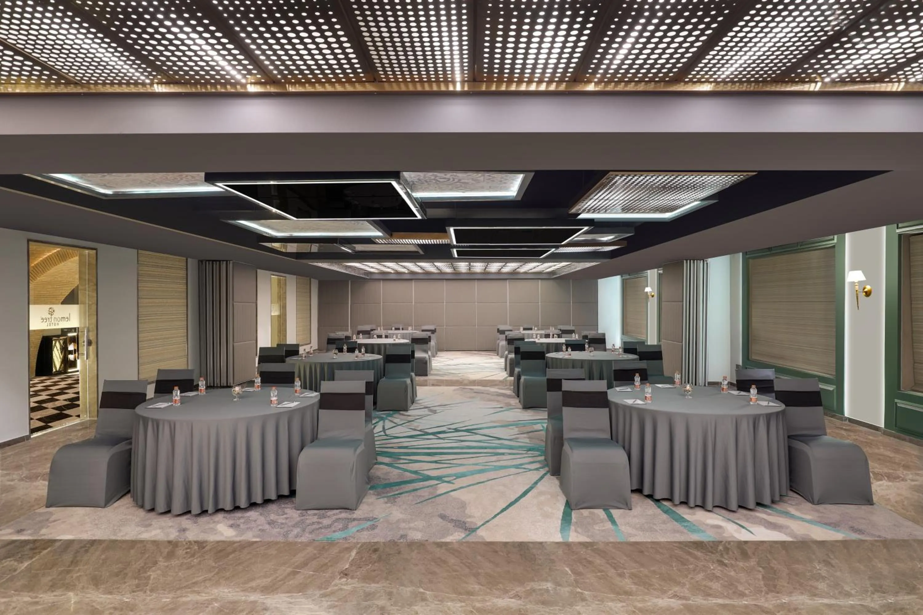 Banquet/Function facilities in Lemon Tree Hotel, Hisar
