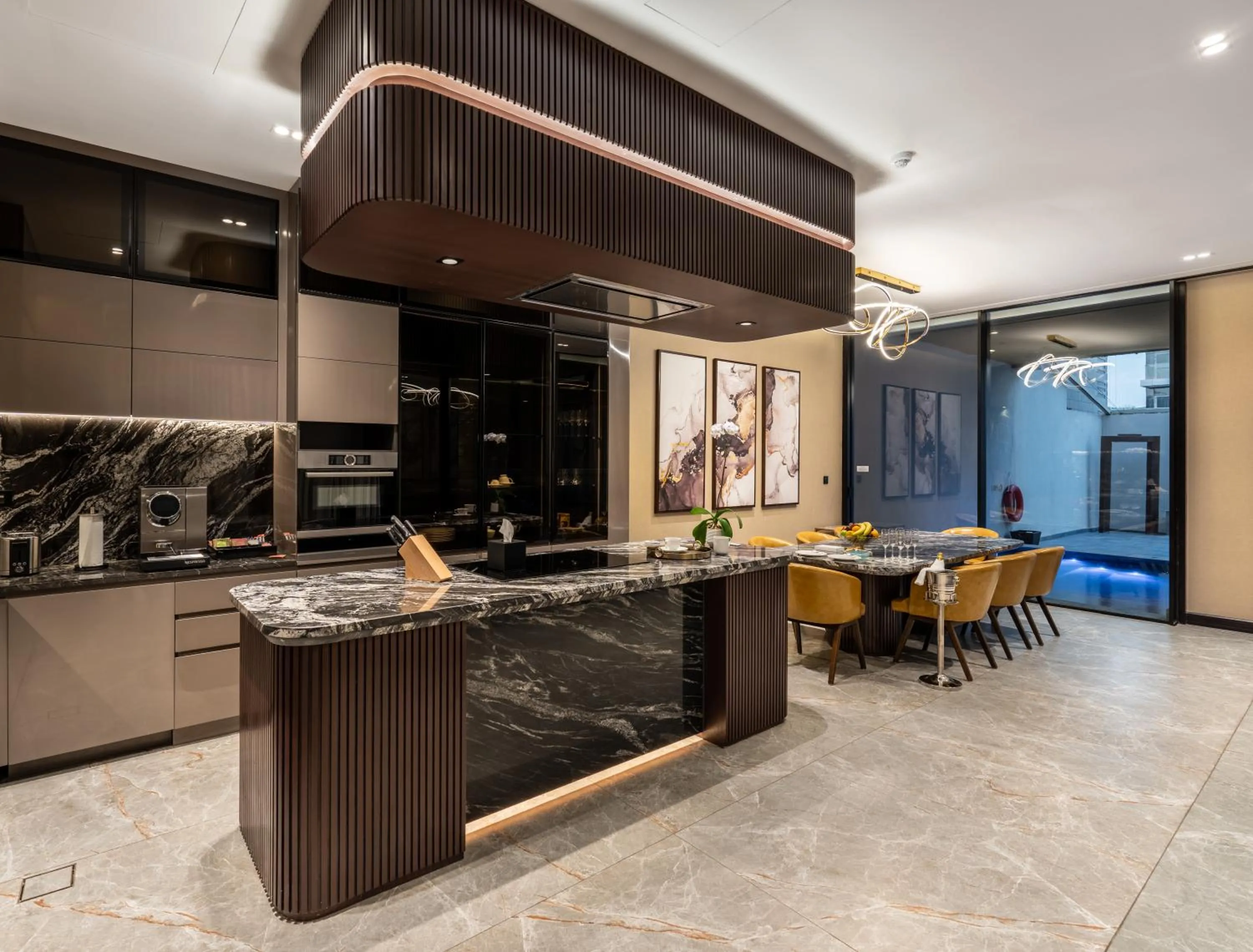 Kitchen or kitchenette in The Biltmore Hotel Villas, Dubai