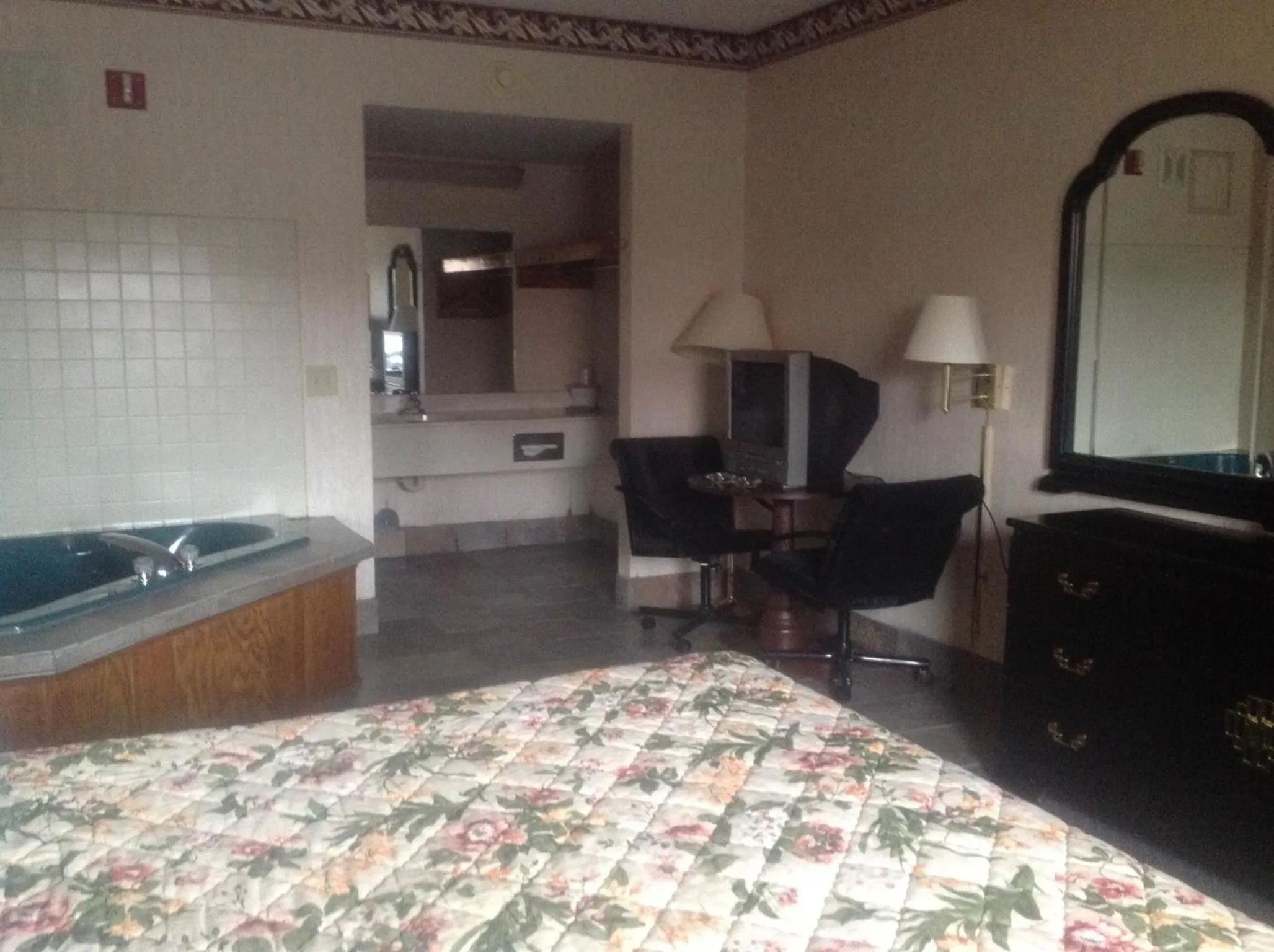 Decorative detail in HighWay Inn