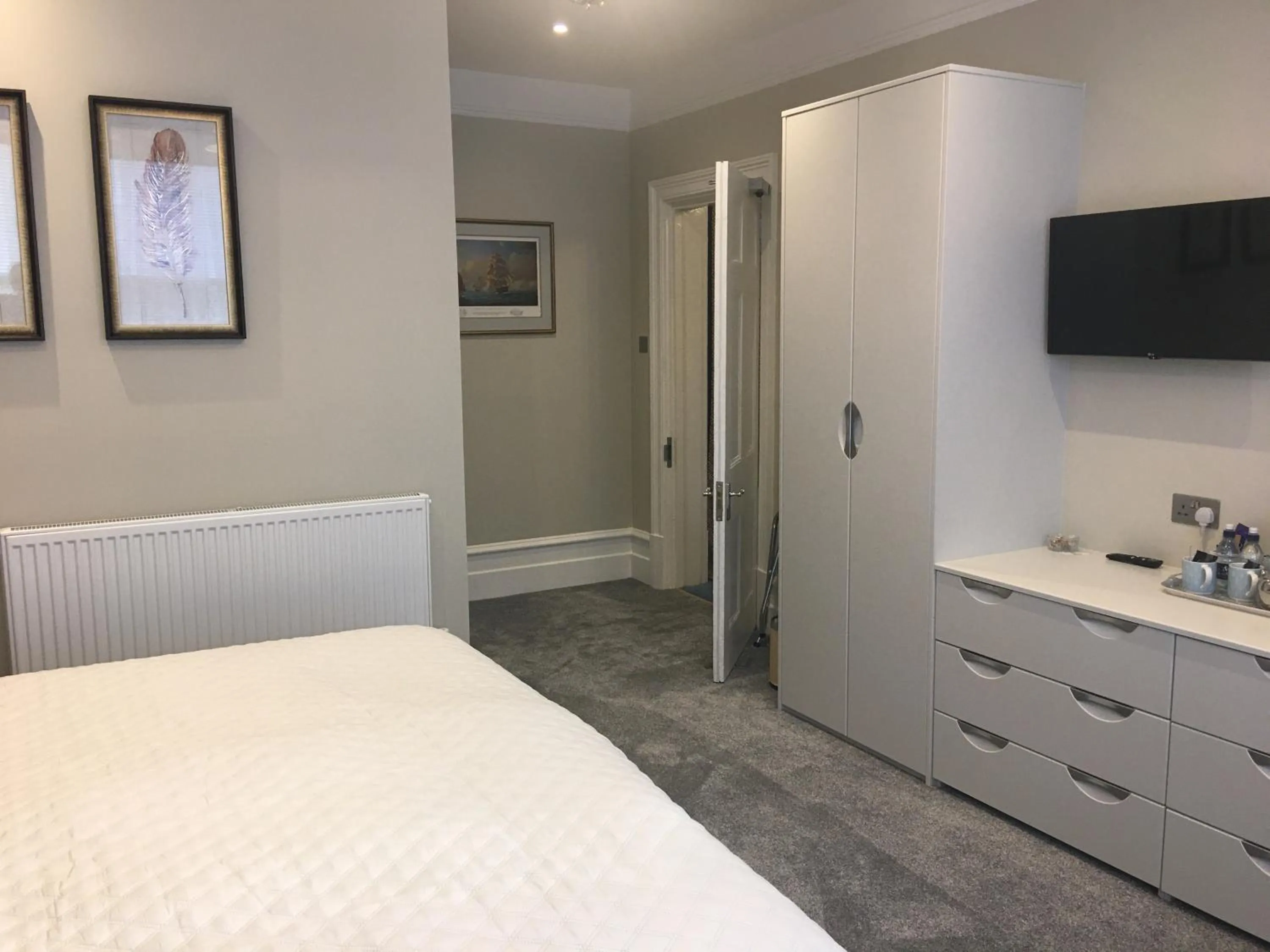 Bedroom in Yorke Lodge Bed and Breakfast