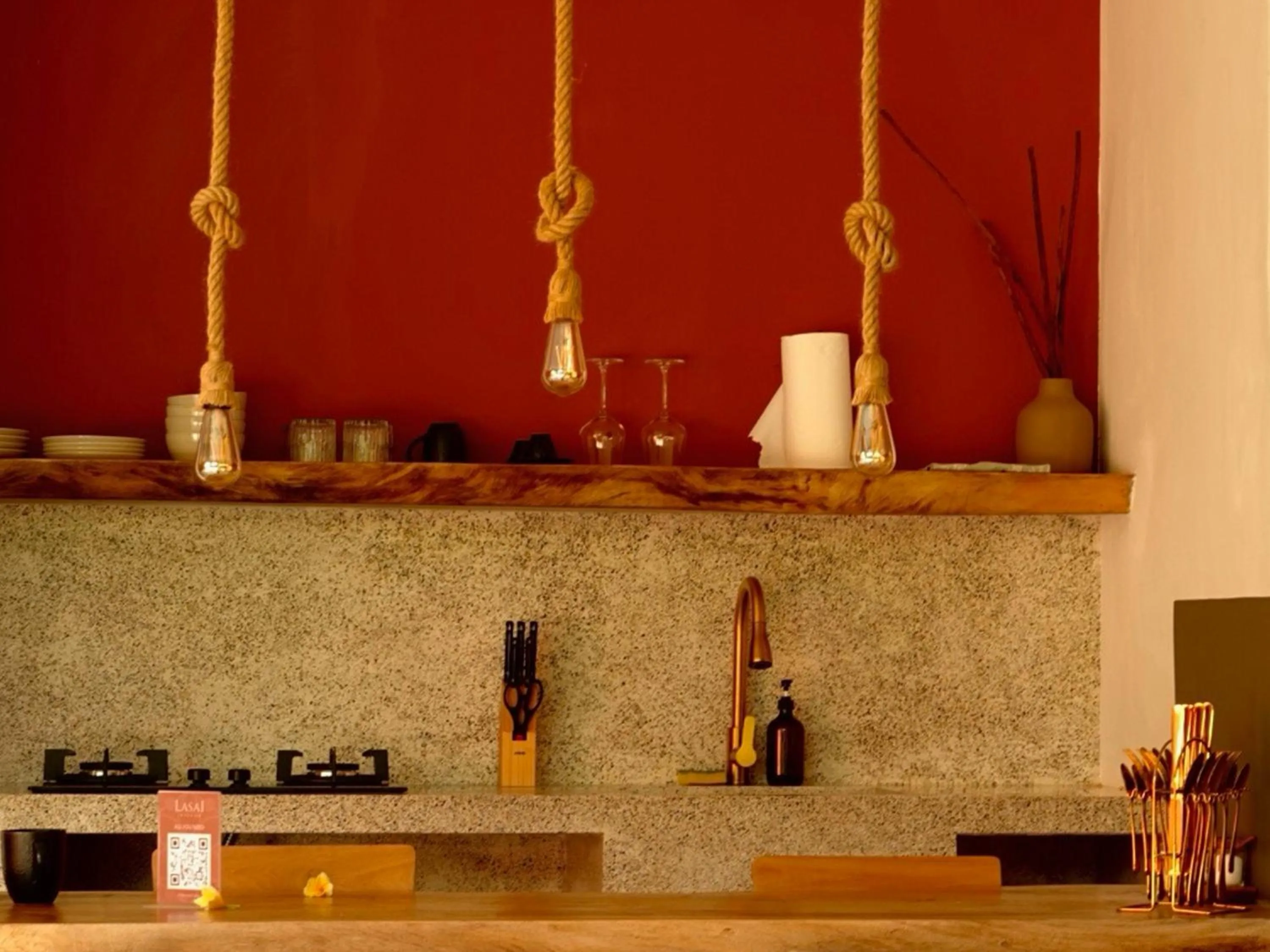 Kitchen or kitchenette in Lasai Villas