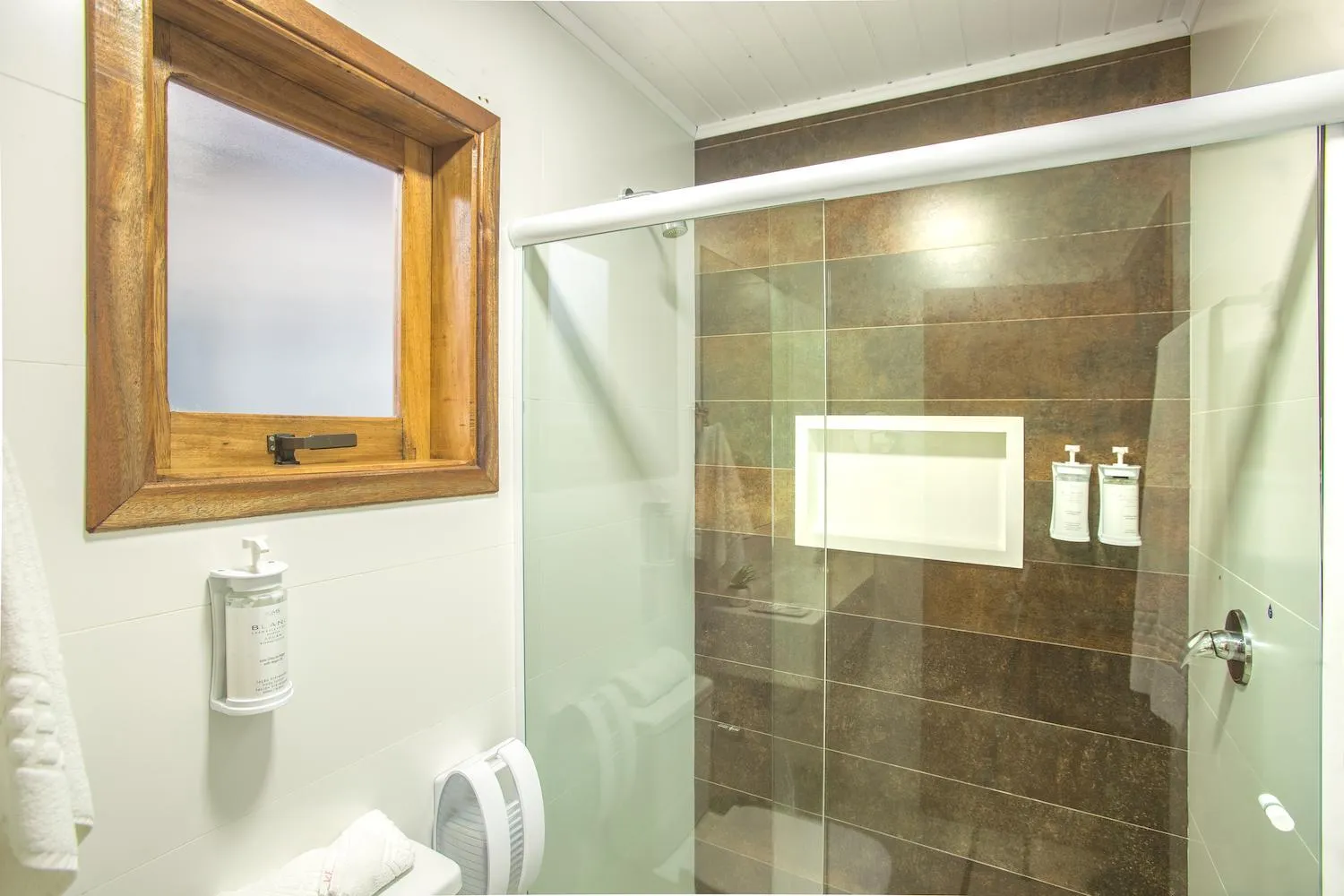 Bathroom in Pousada Valle das Flores Monte Verde