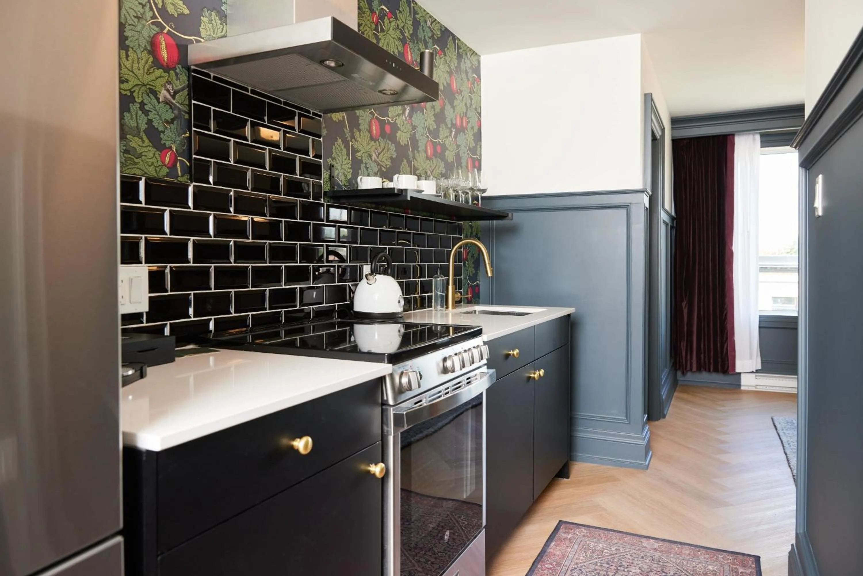 Kitchen or kitchenette in The Dorchester Hotel