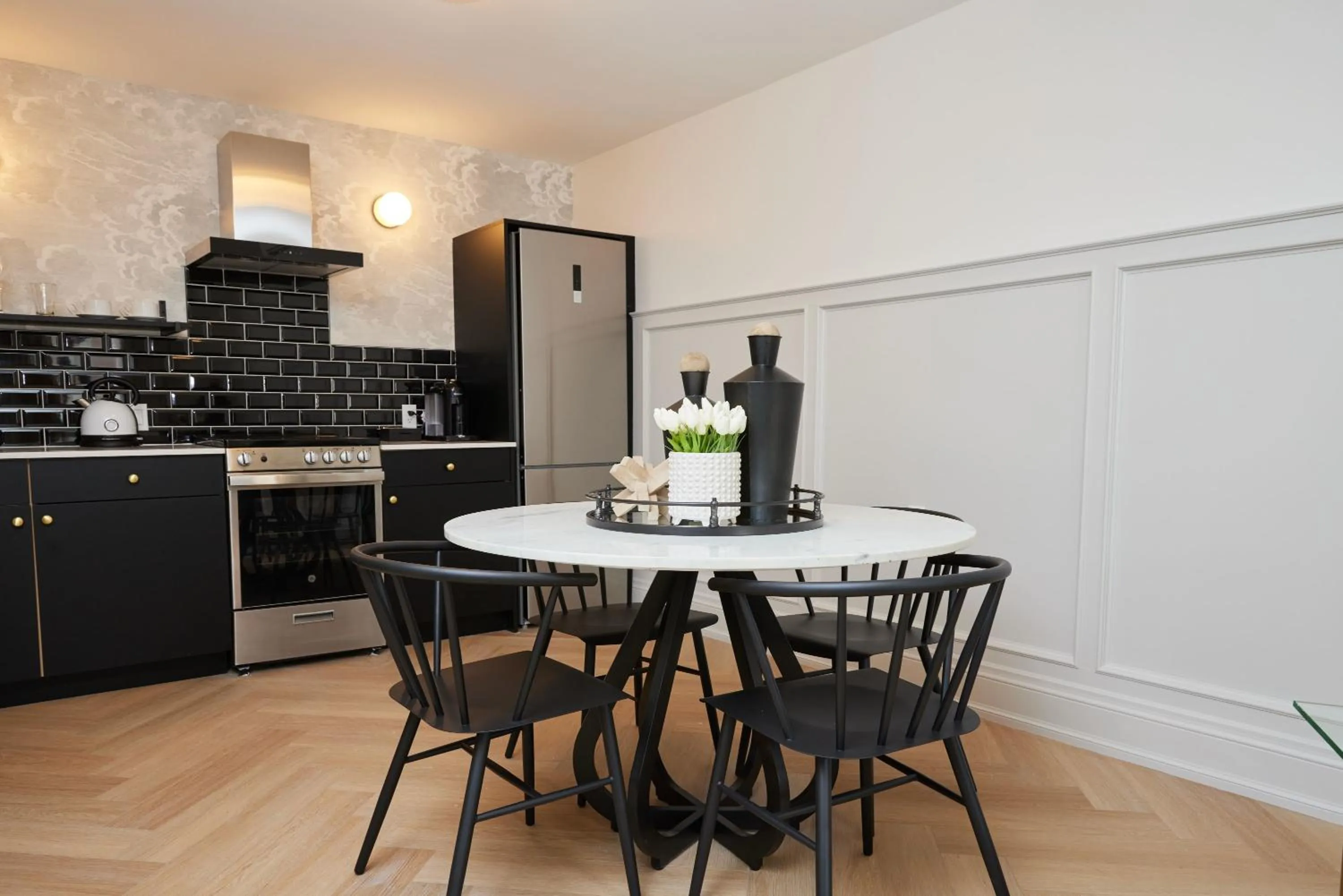 Kitchen or kitchenette in The Dorchester Hotel