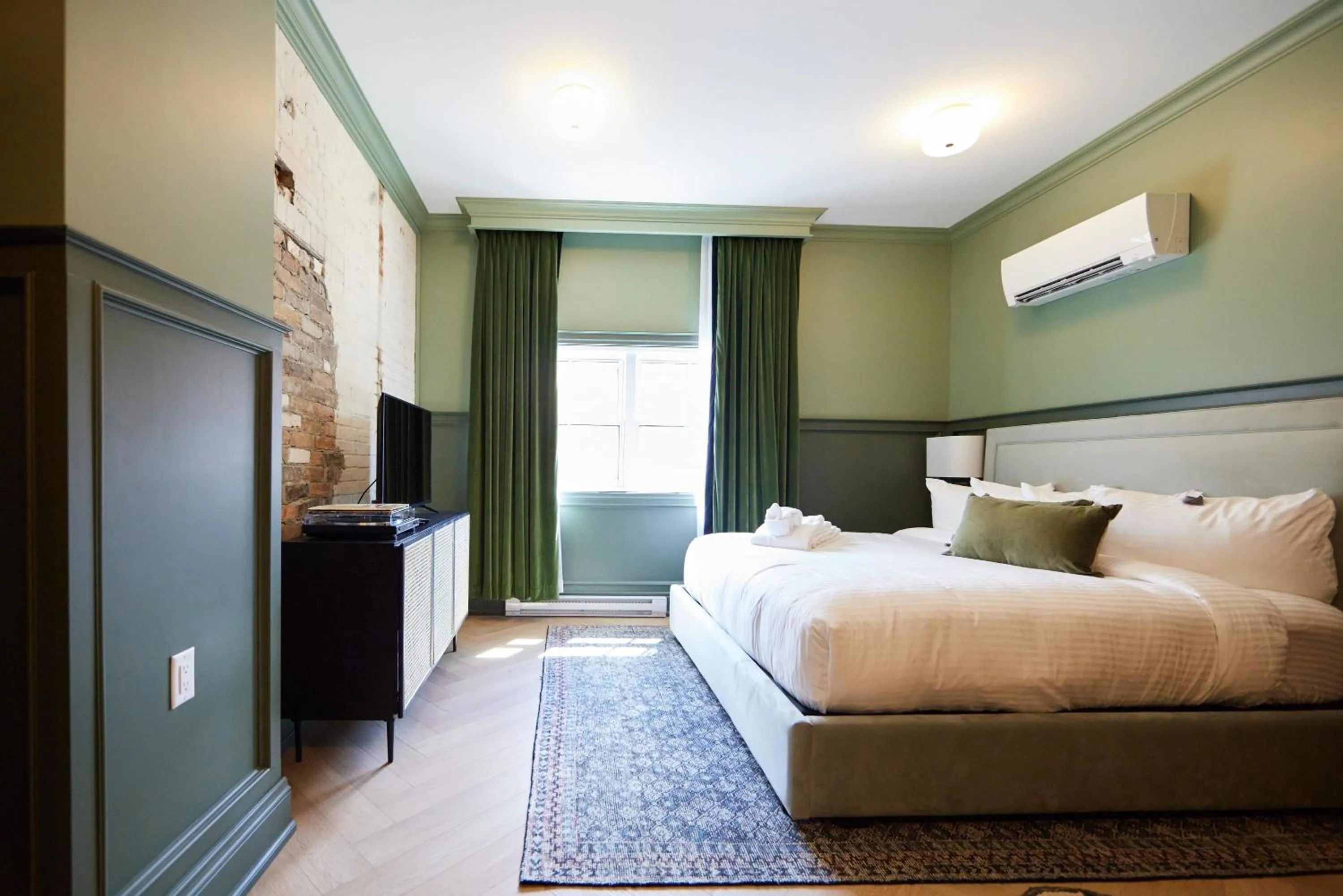 Bed in The Dorchester Hotel