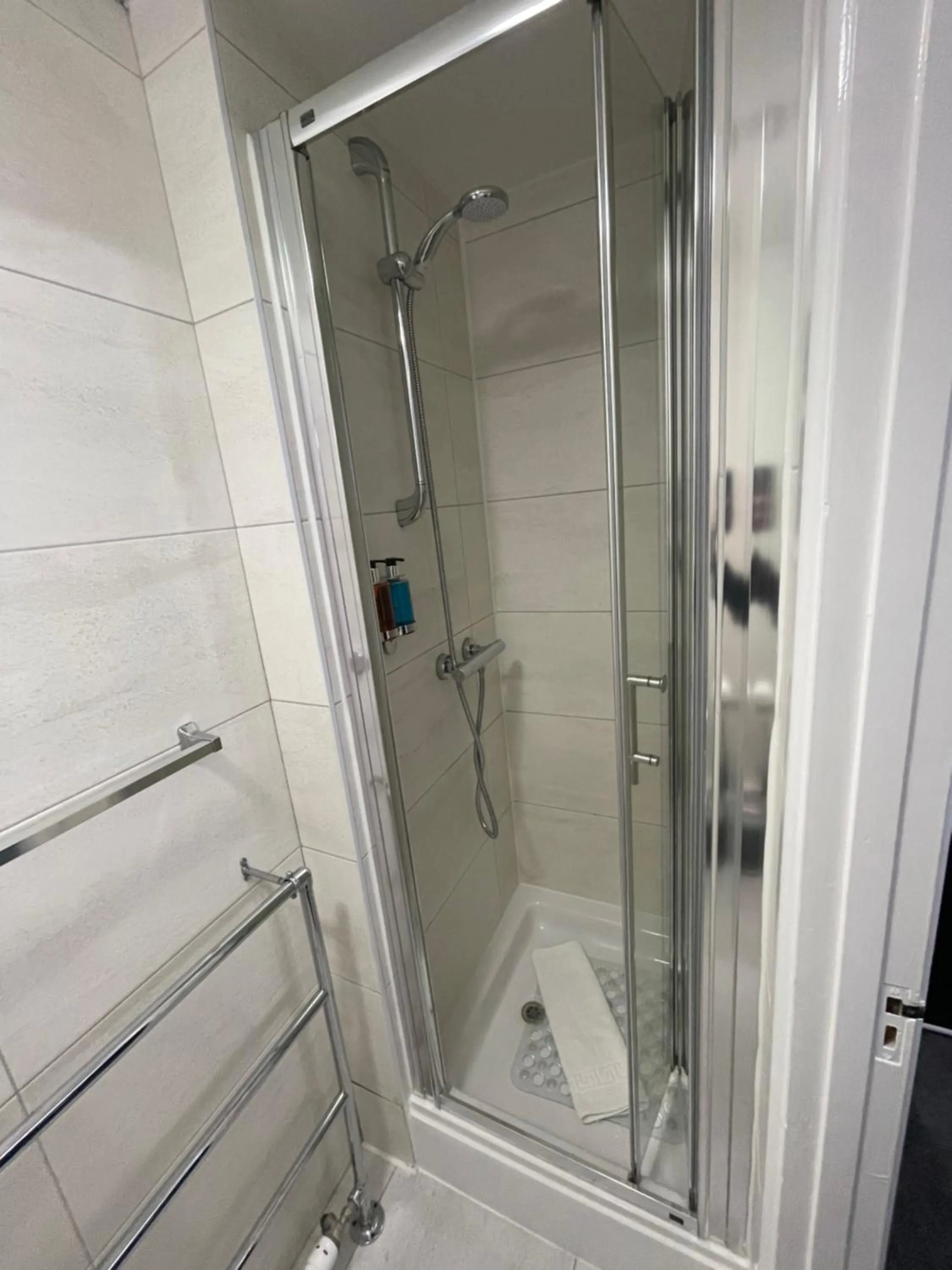 Bathroom in Verve Hotel