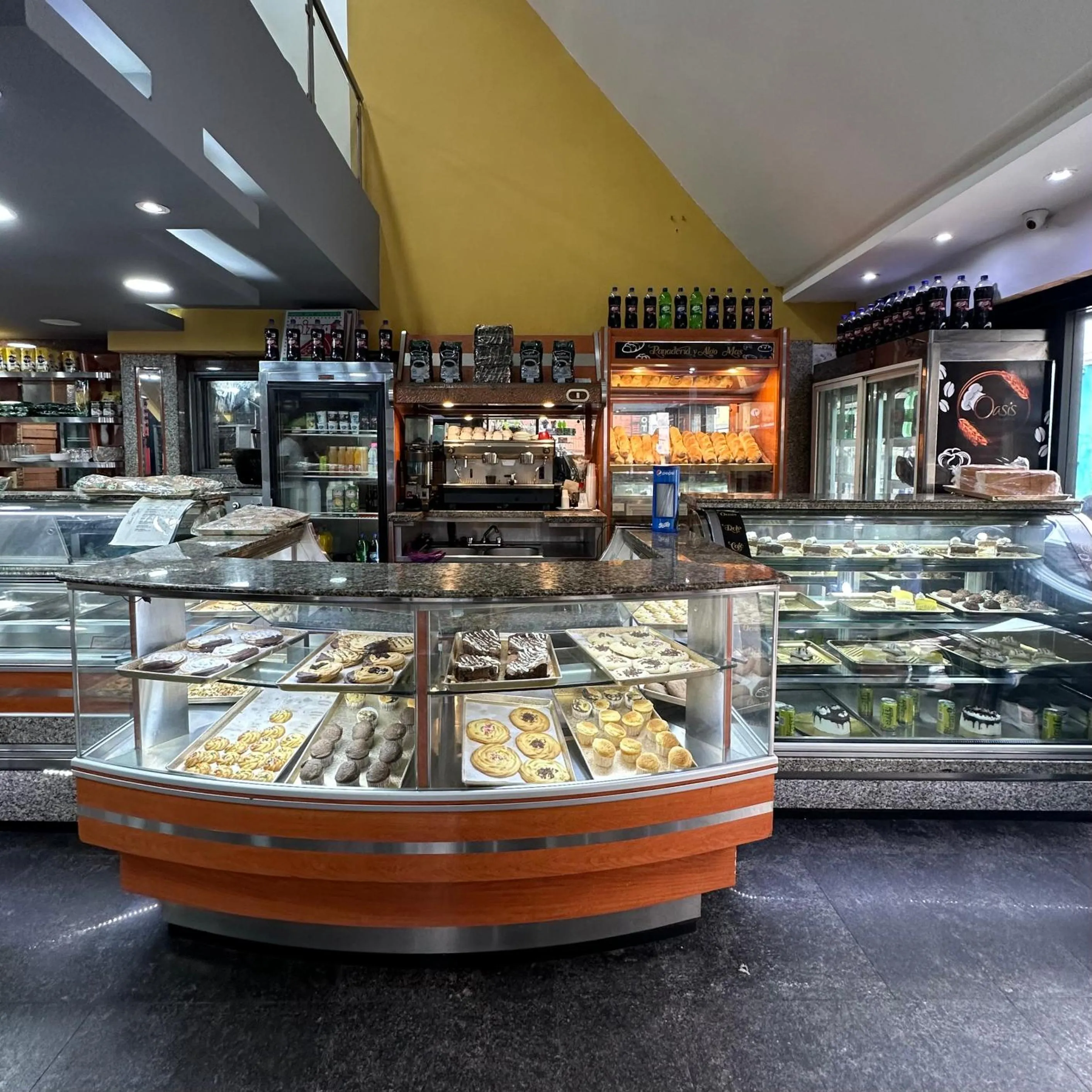 Restaurant/places to eat in Hotel Grand Galaxie