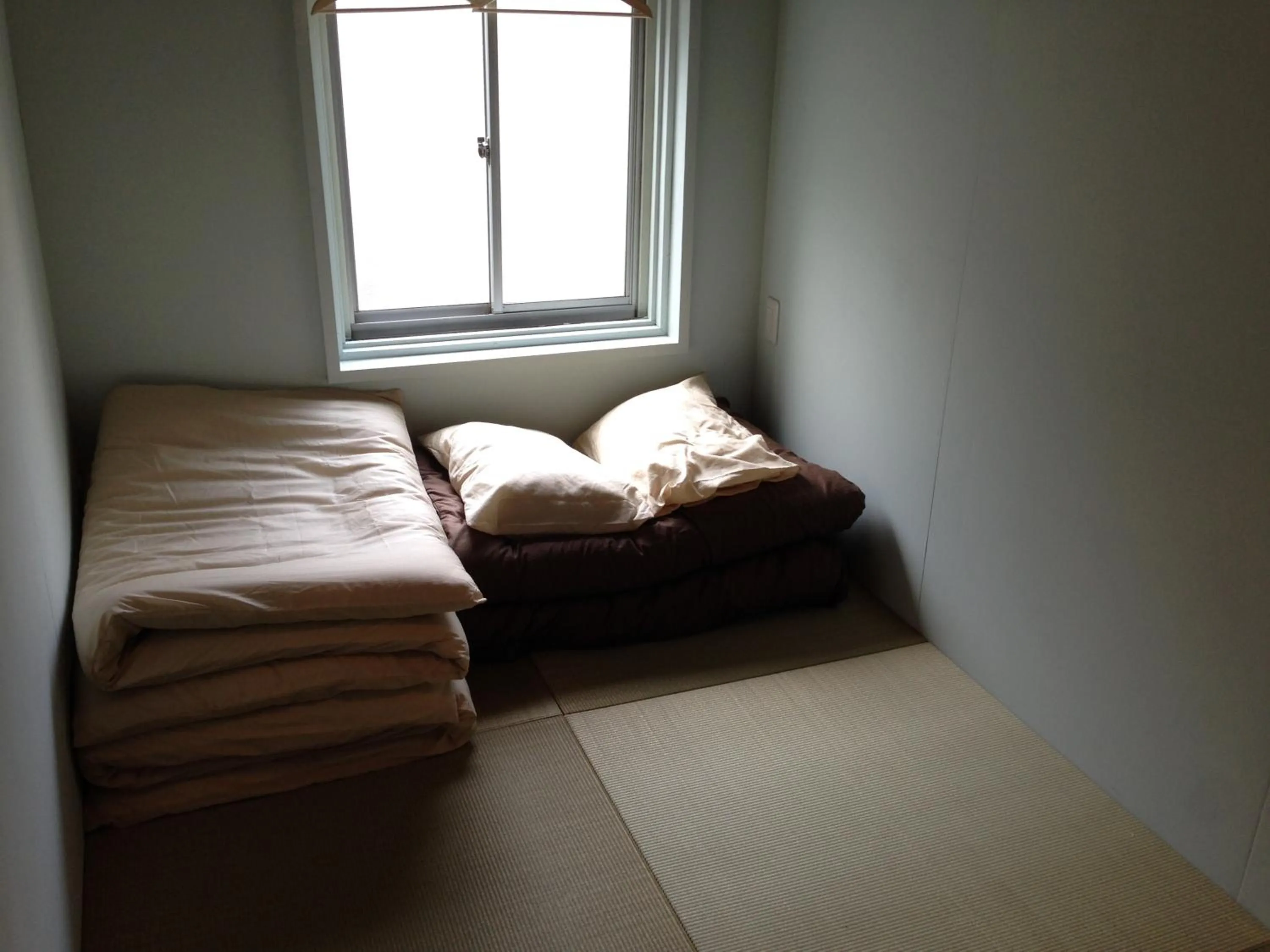 Decorative detail in Kamp Houkan-cho Backpacker's Inn & Lounge