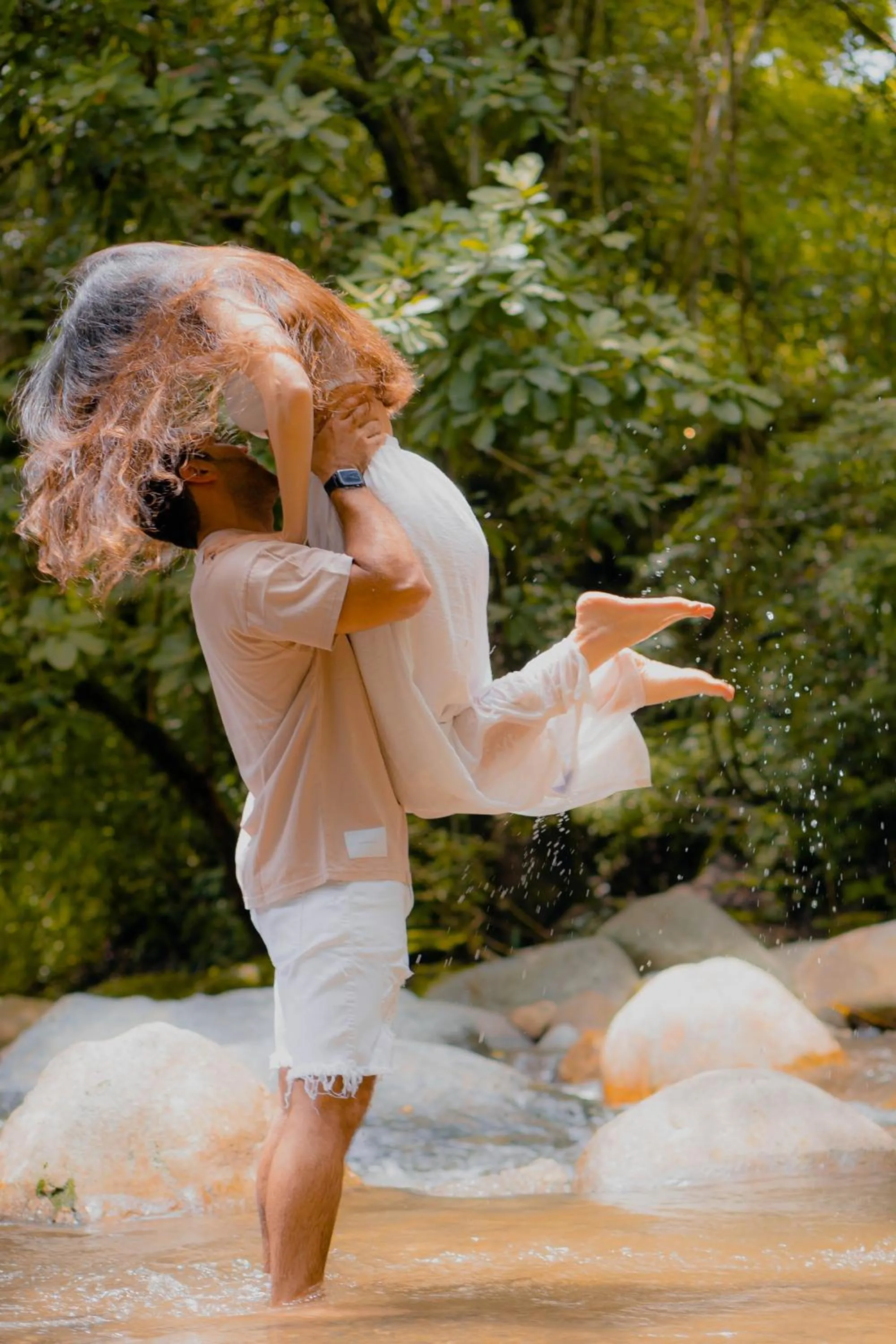 People in Hotel Casa de Hadas