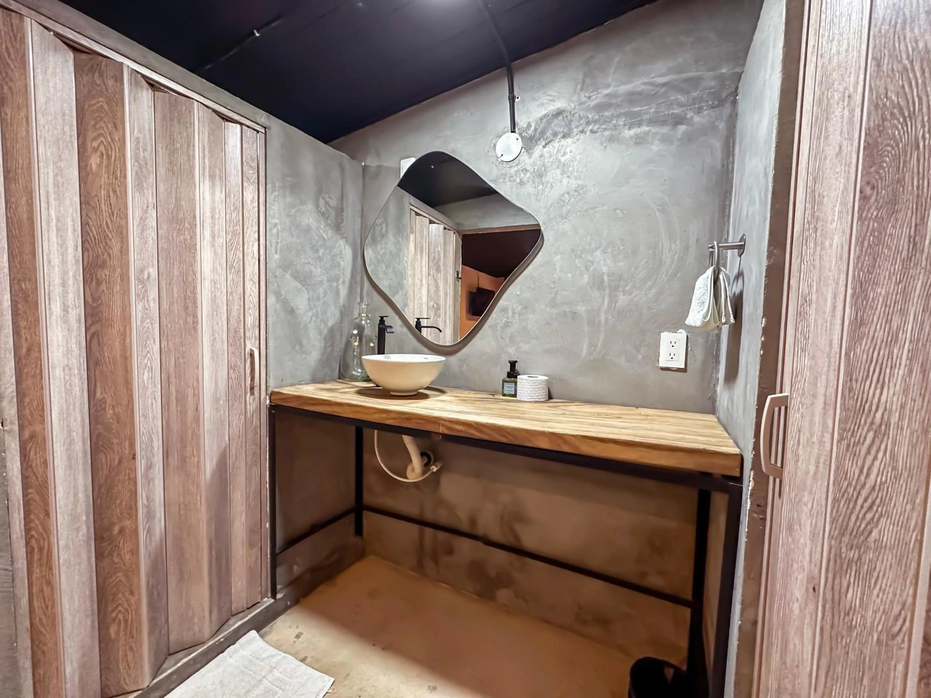 Shower in Hotel Casa de Hadas